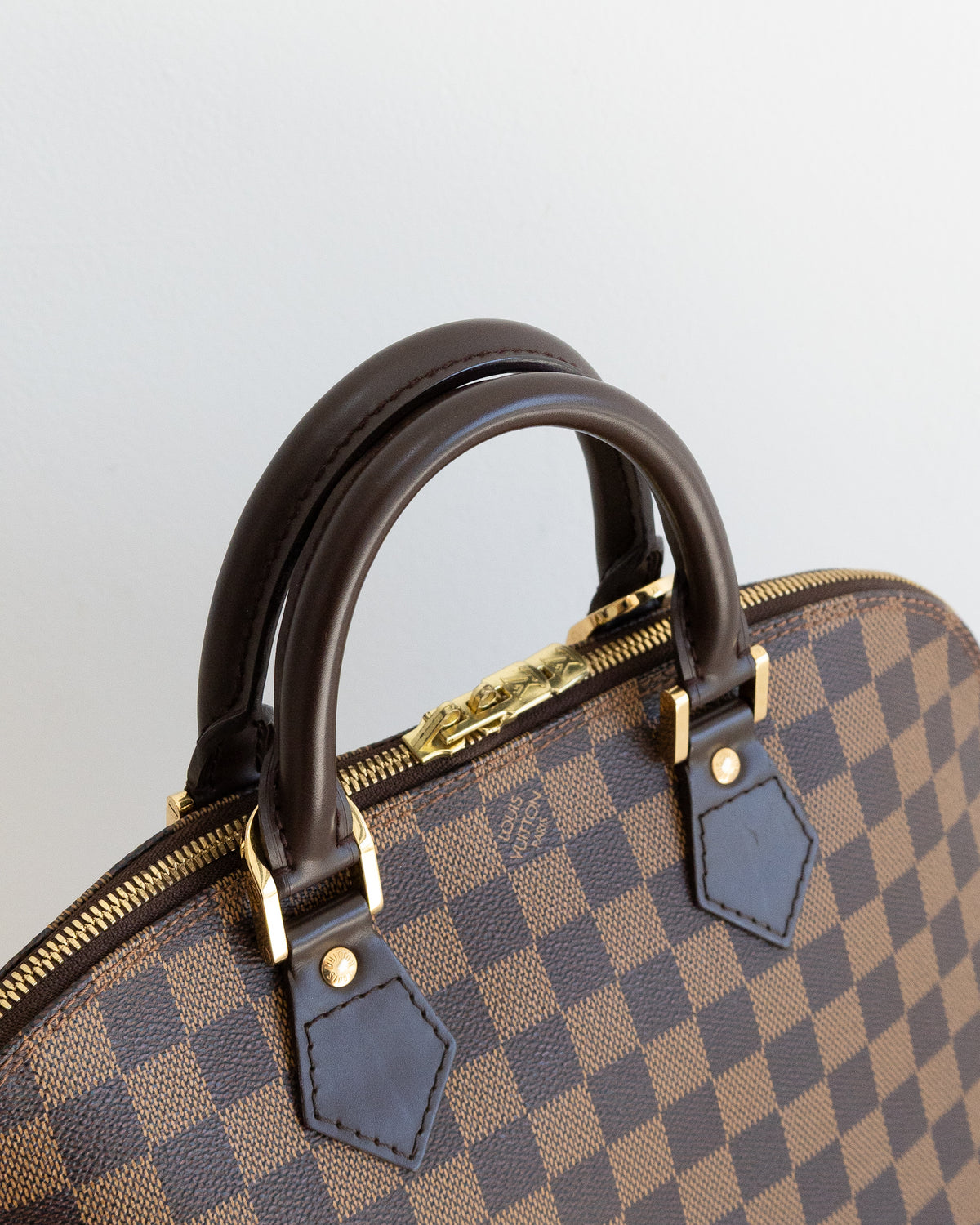 LOUIS VUITTON Alma PM