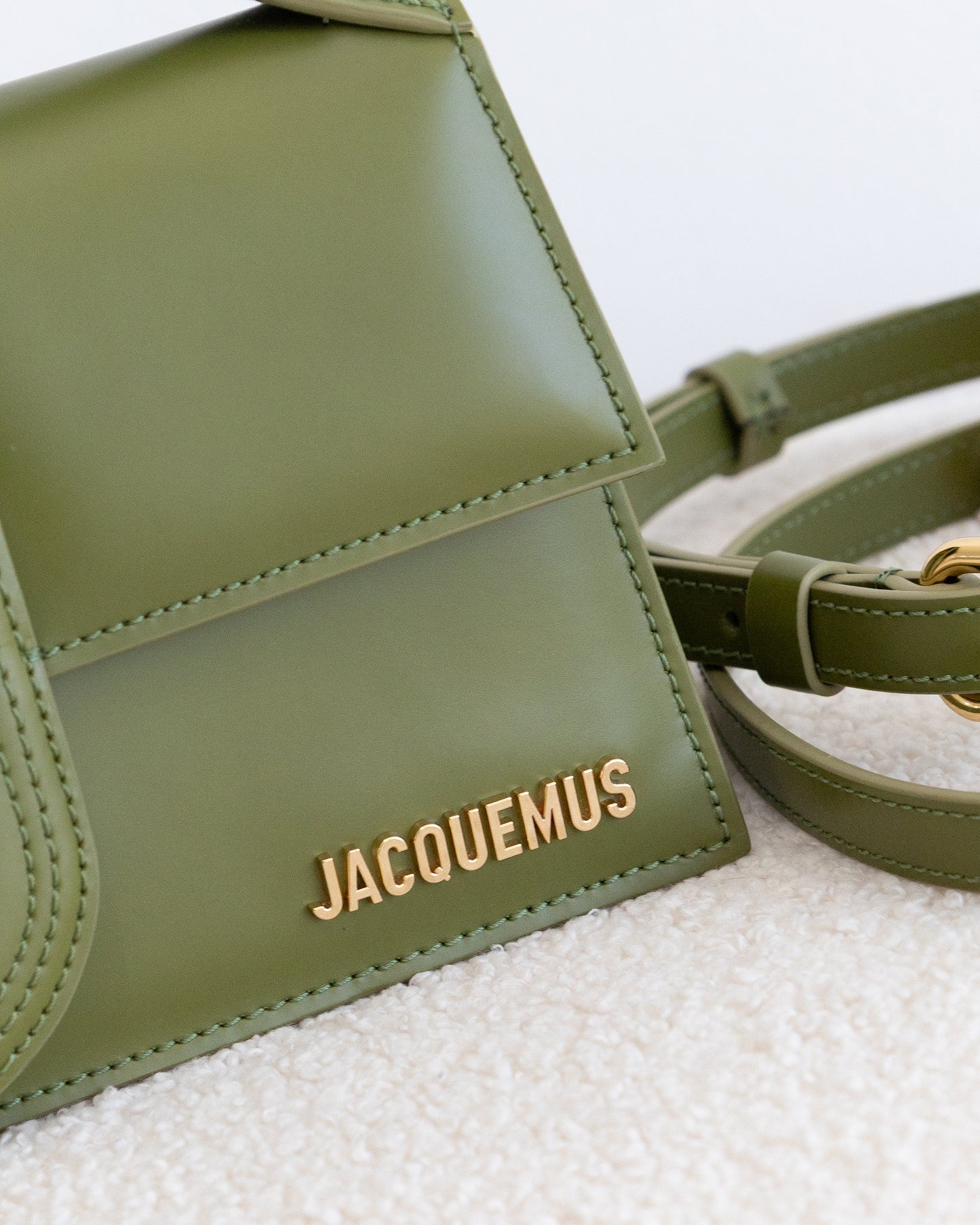 JACQUEMUS Le Bambino