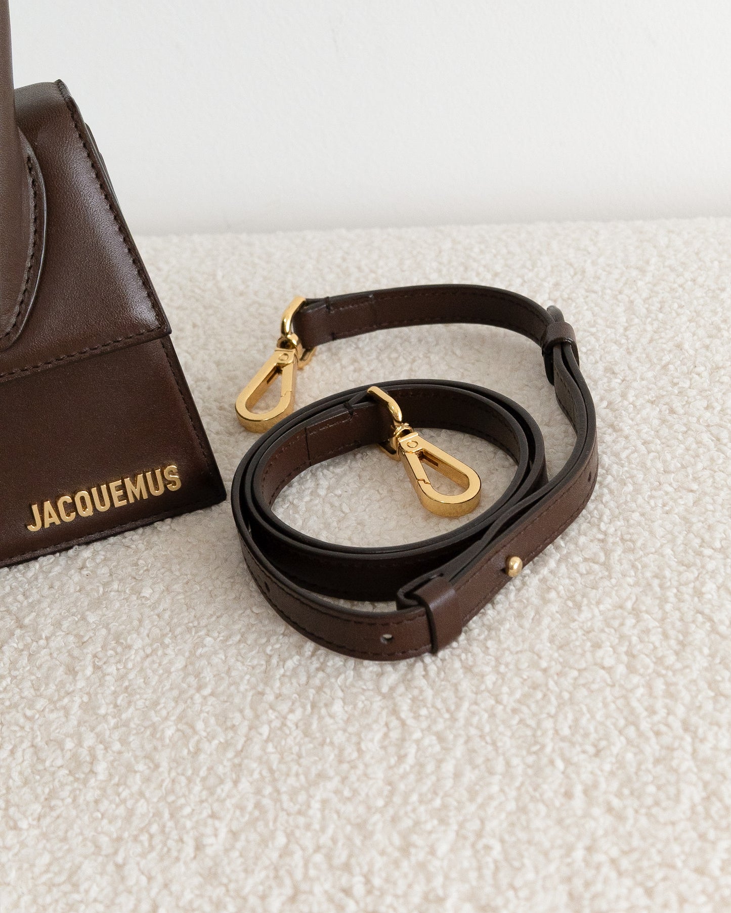 JACQUEMUS Le Chiquito Médium