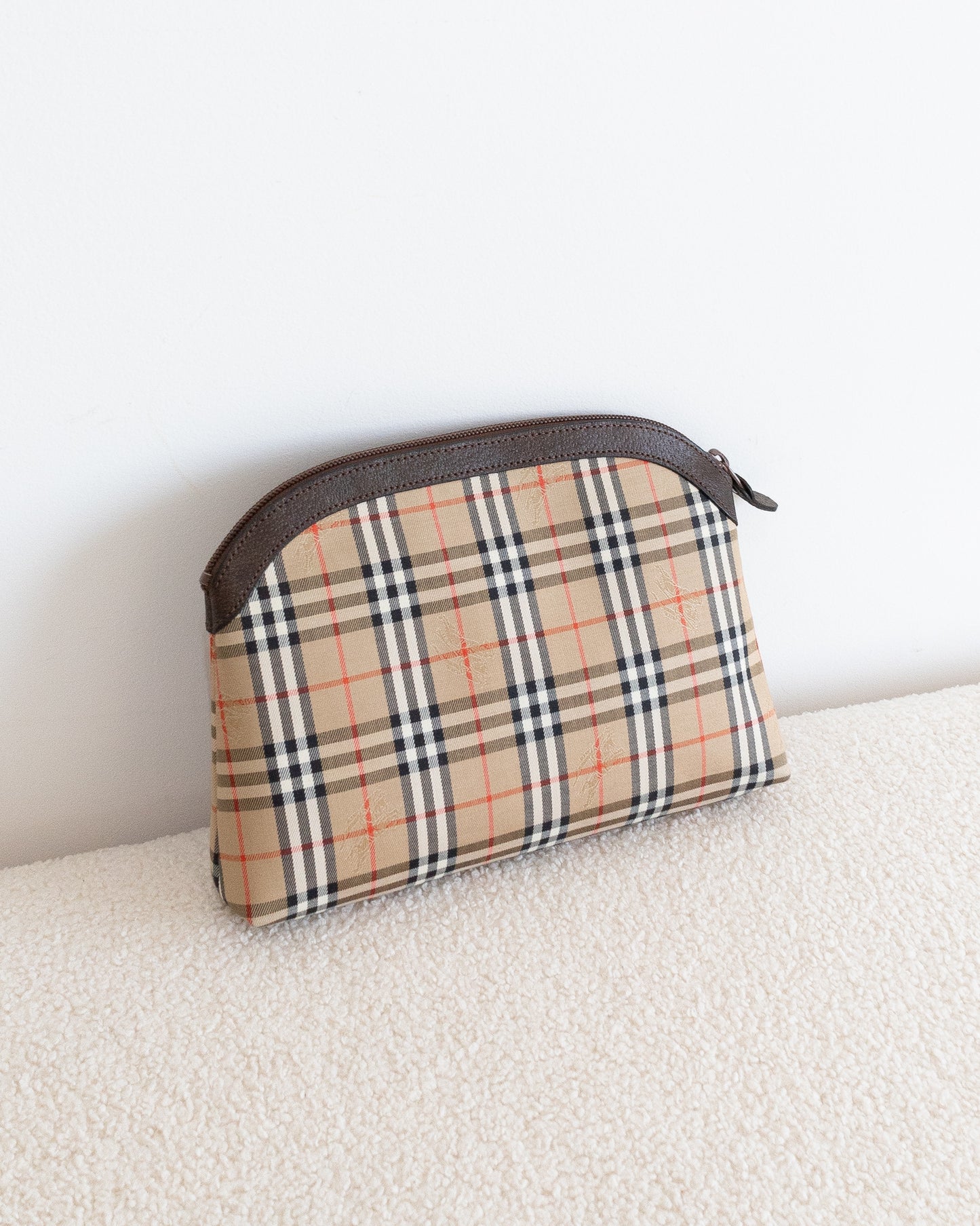 BURBERRY Pouch