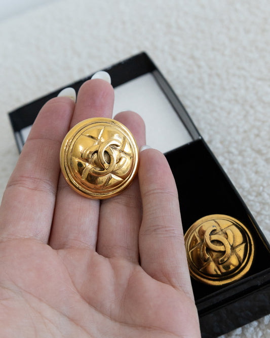 CHANEL CC Quilted Earrings
