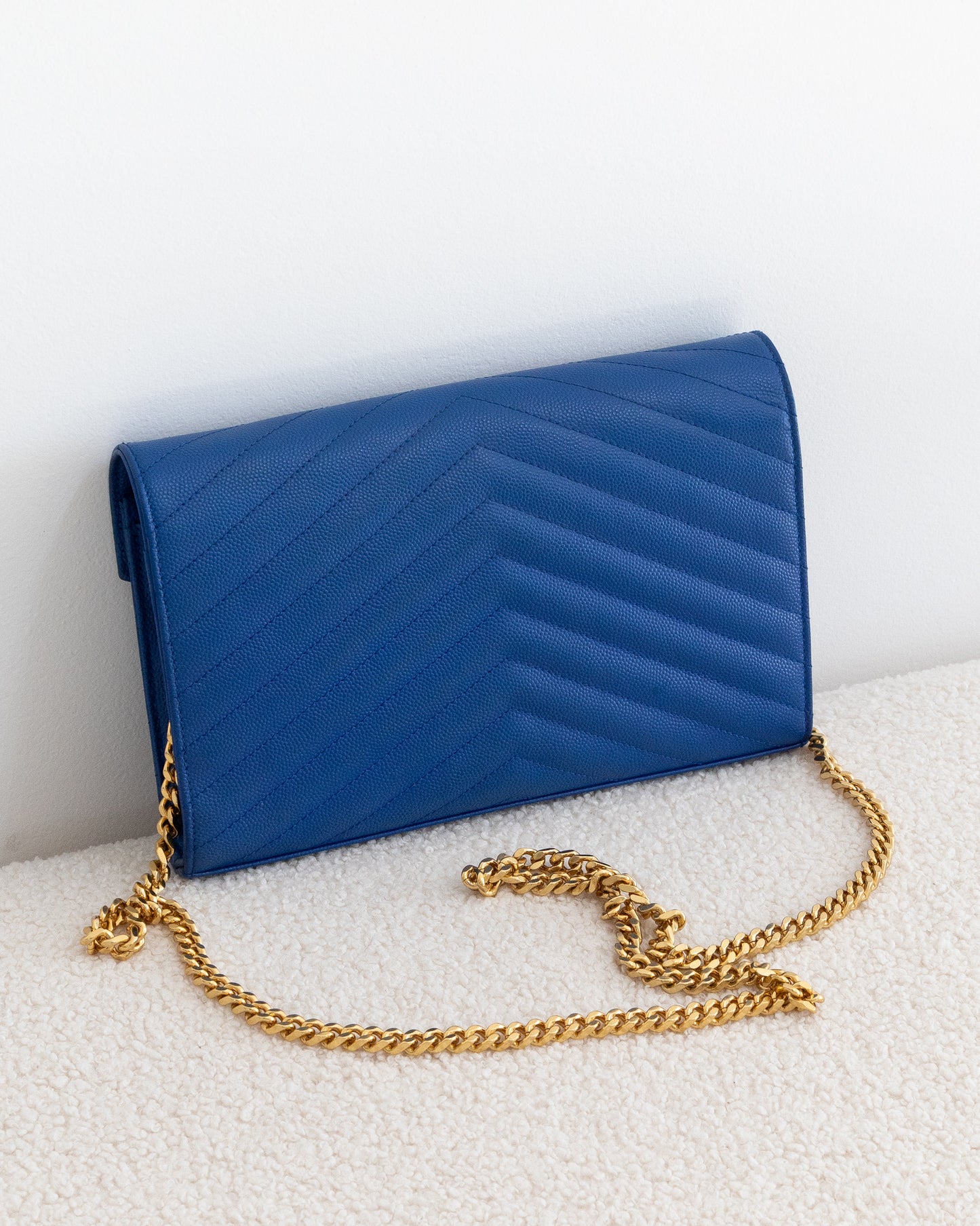 SAINT LAURENT Cassandre WOC