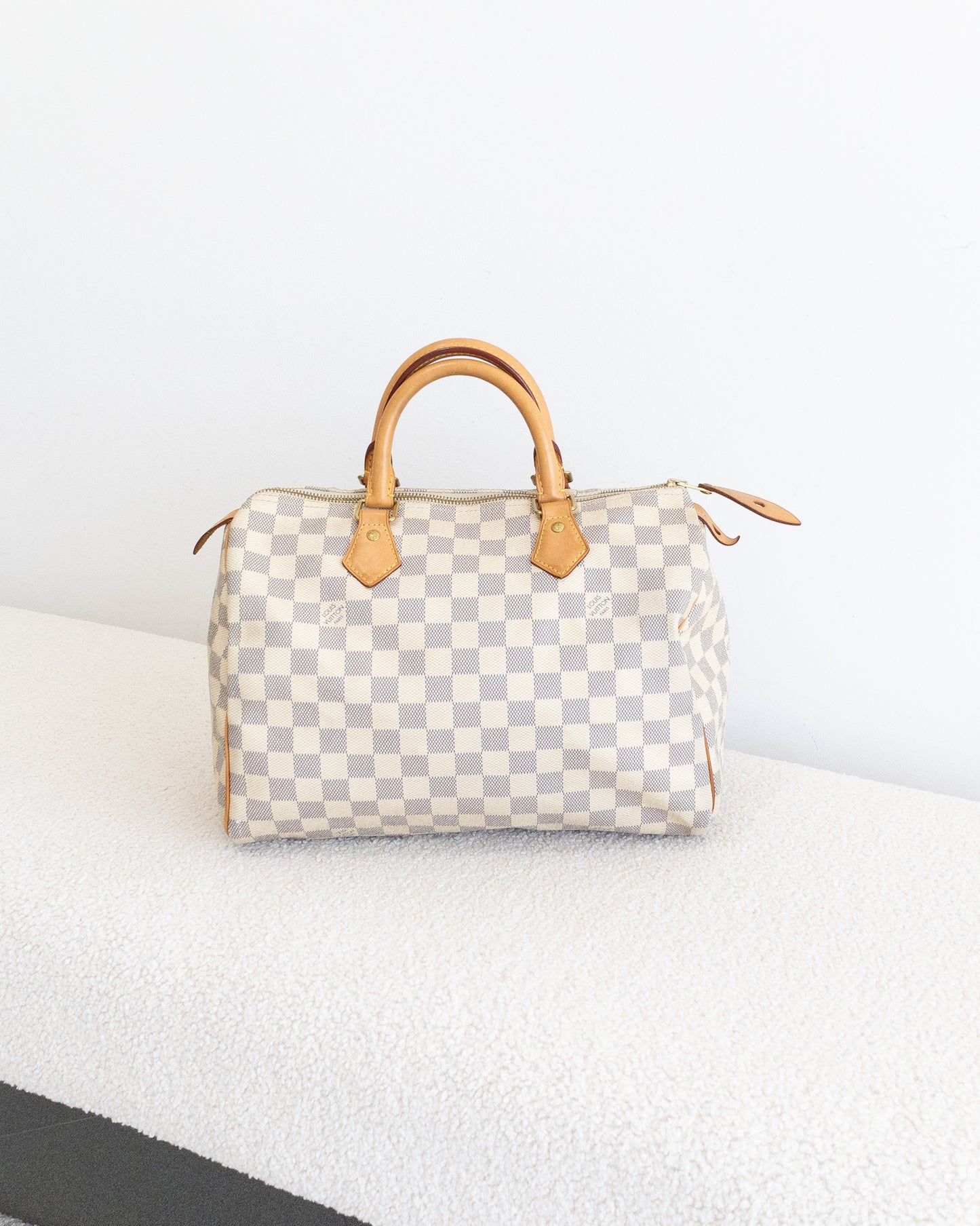 LOUIS VUITTON Speedy 30