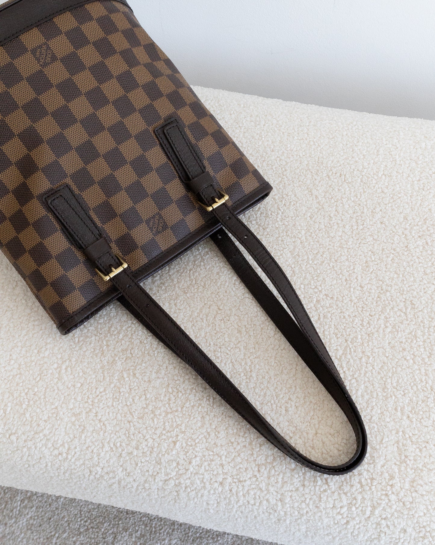 LOUIS VUITTON Marais Bucket