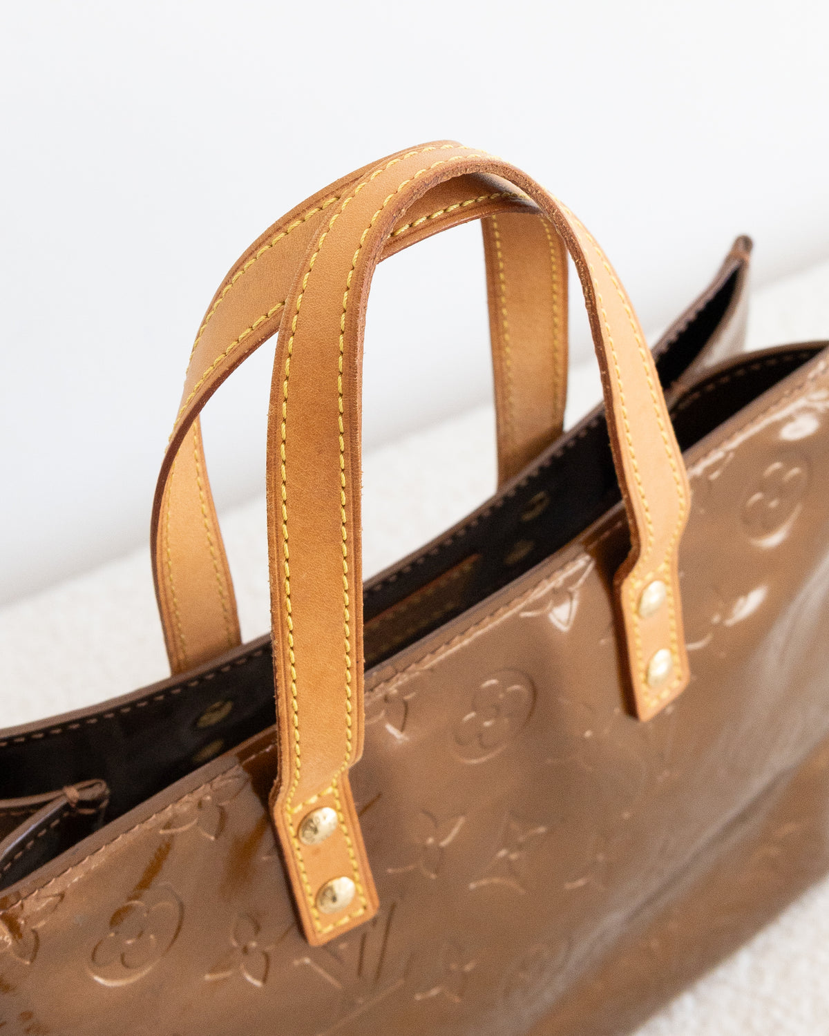LOUIS VUITTON Reade PM