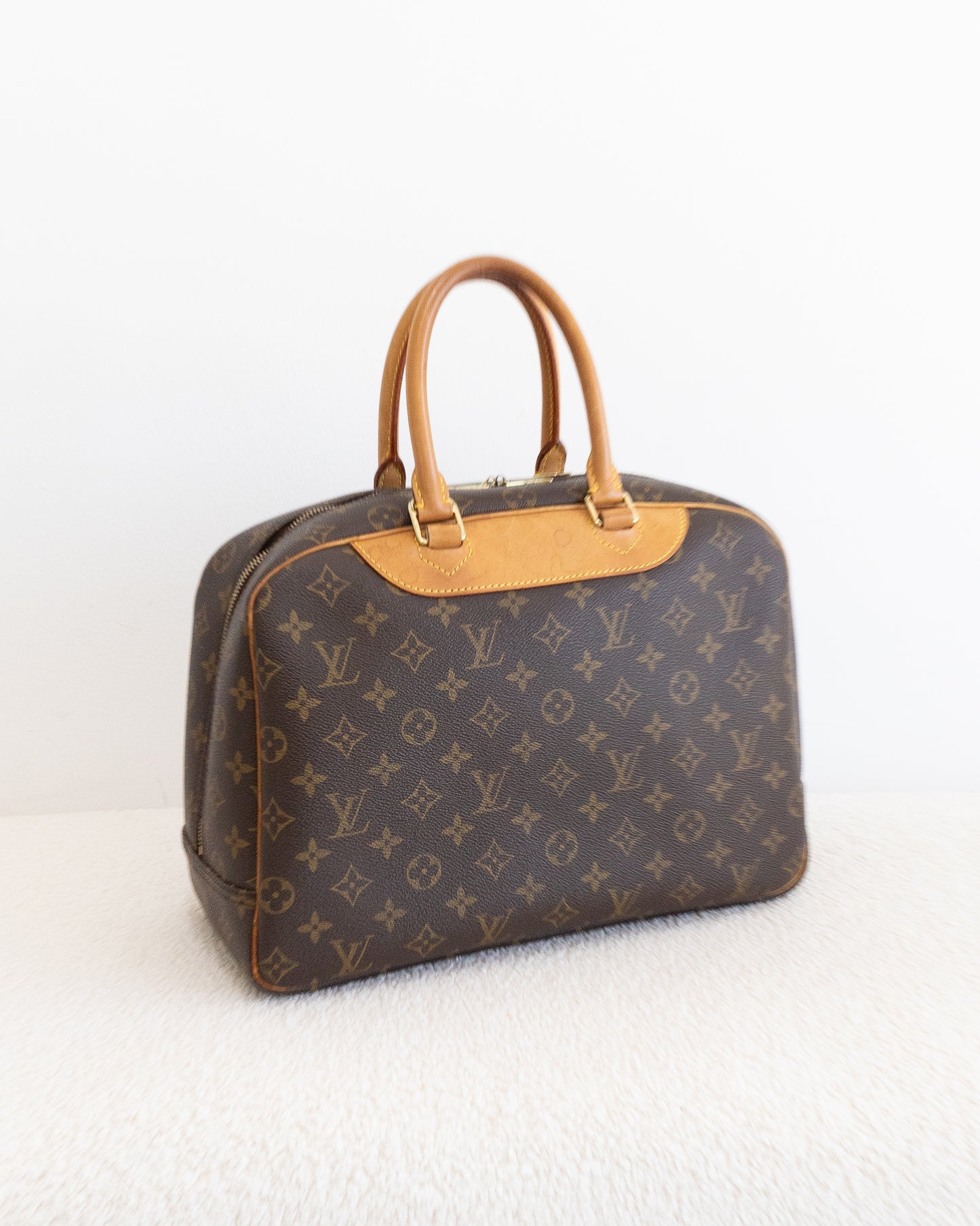 LOUIS VUITTON Deauville