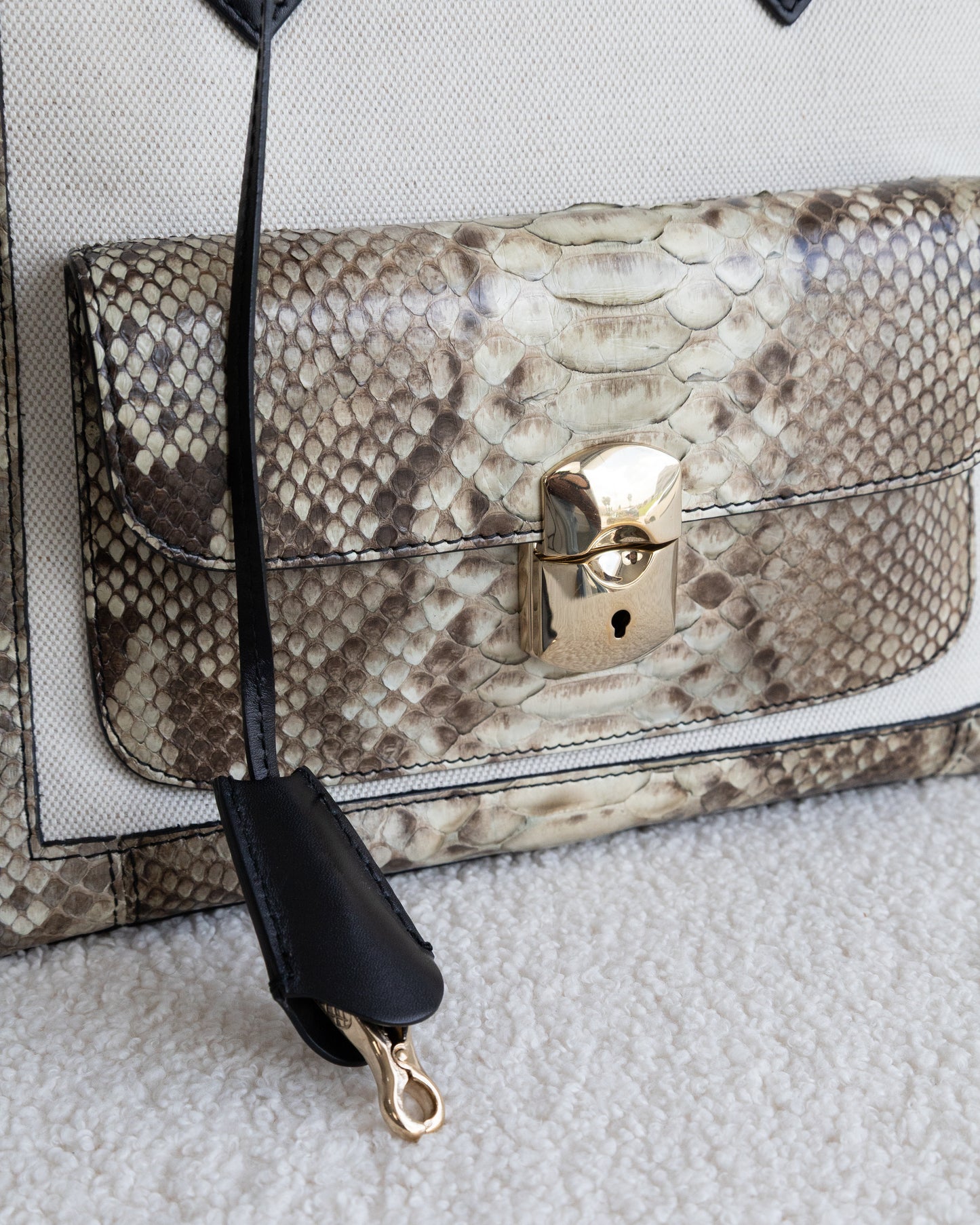 BALENCIAGA Padlock