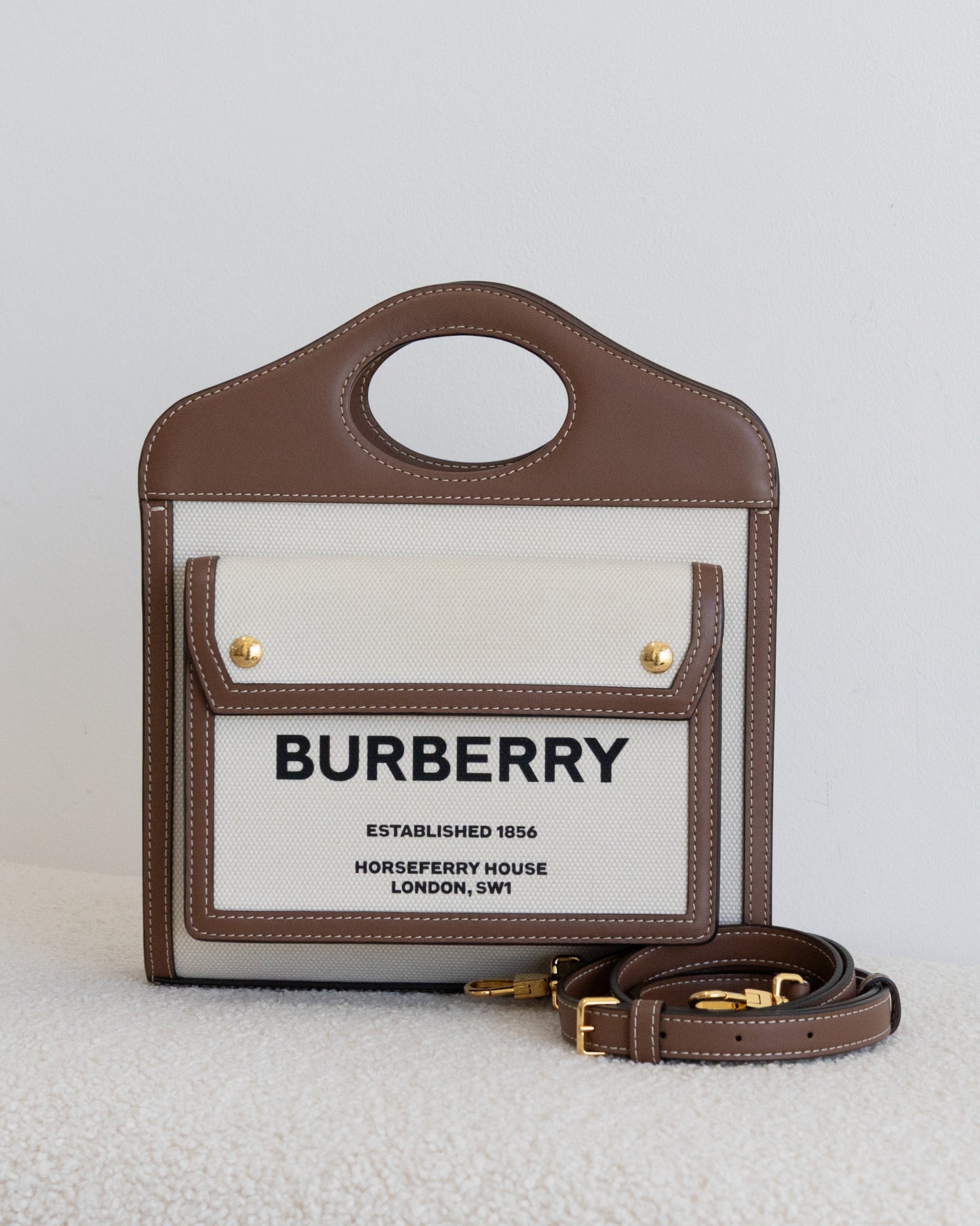 BURBERRY Mini Pocket