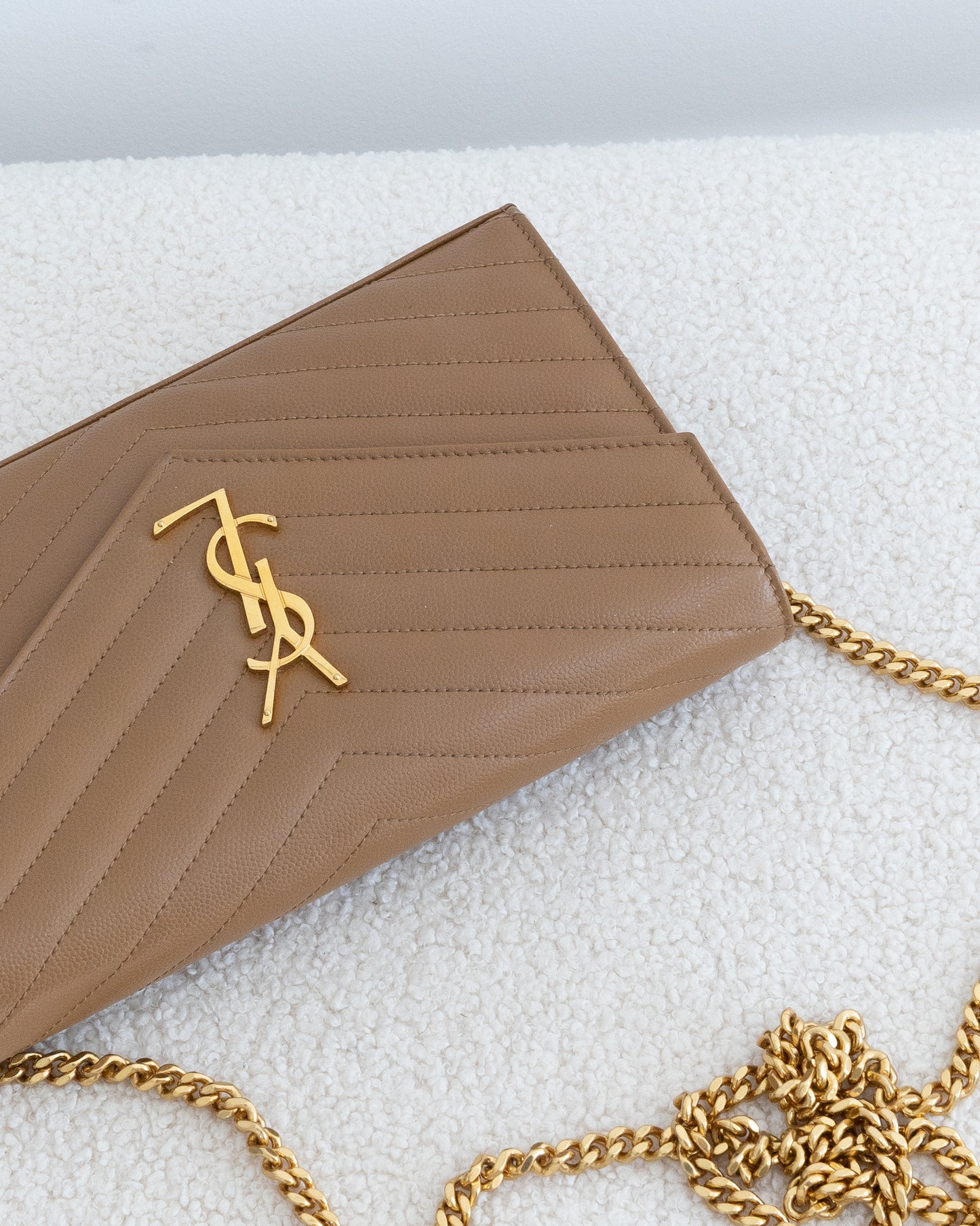 SAINT LAURENT Cassandre WOC