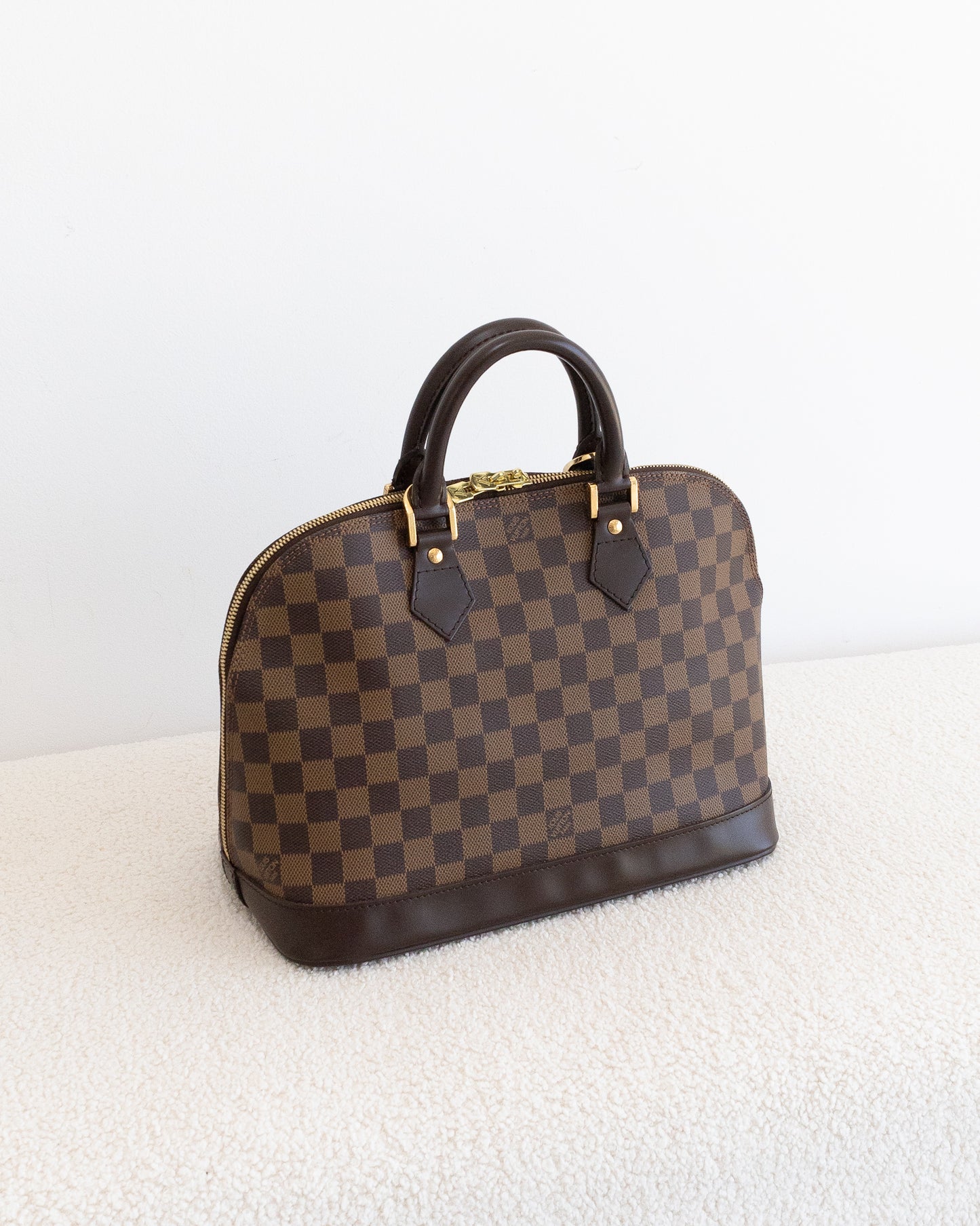 LOUIS VUITTON Alma PM