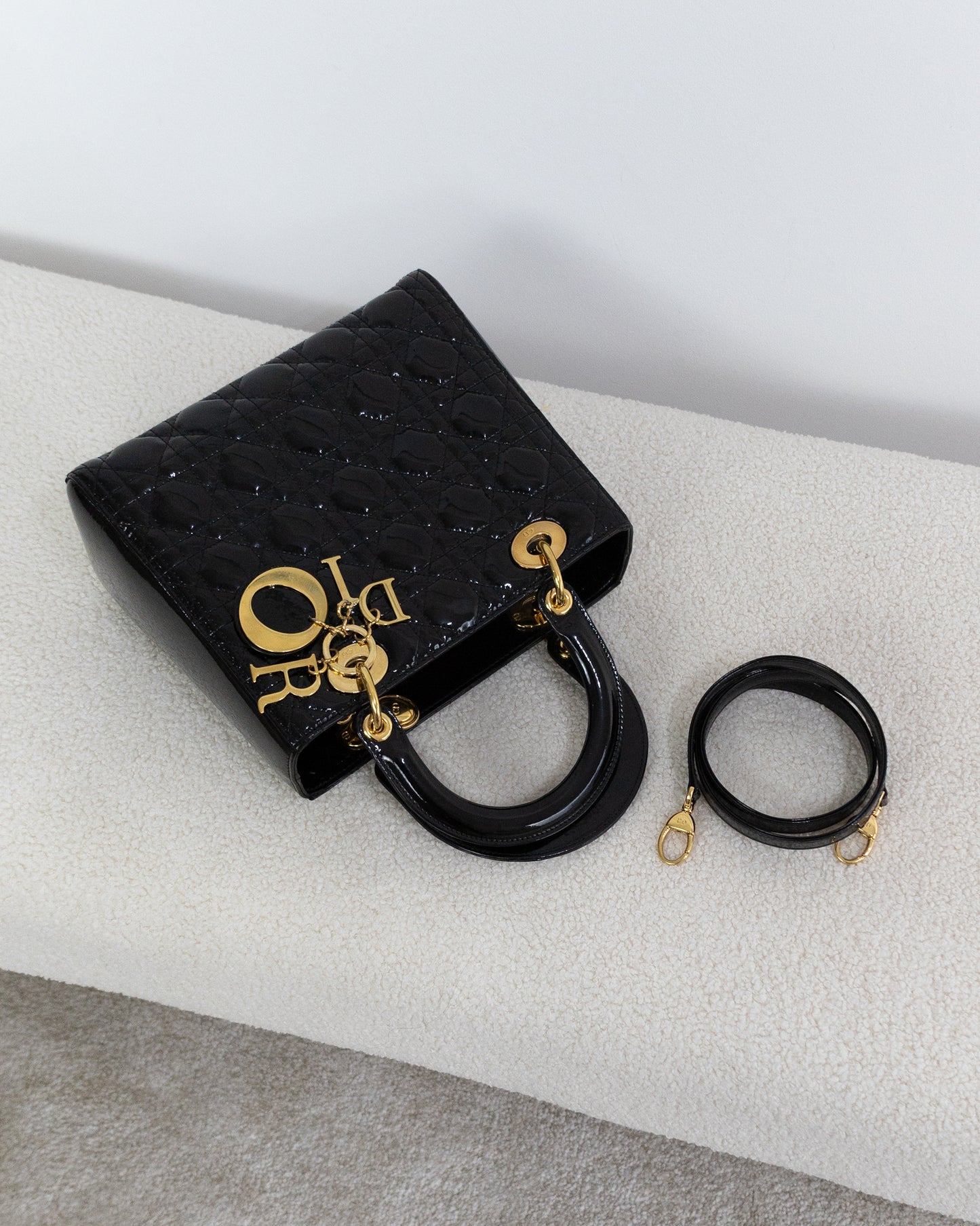 DIOR Medium Lady Dior