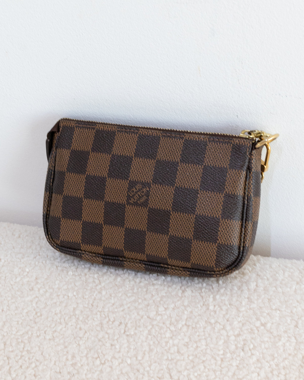 LOUIS VUITTON Mini Pochette Accessoires