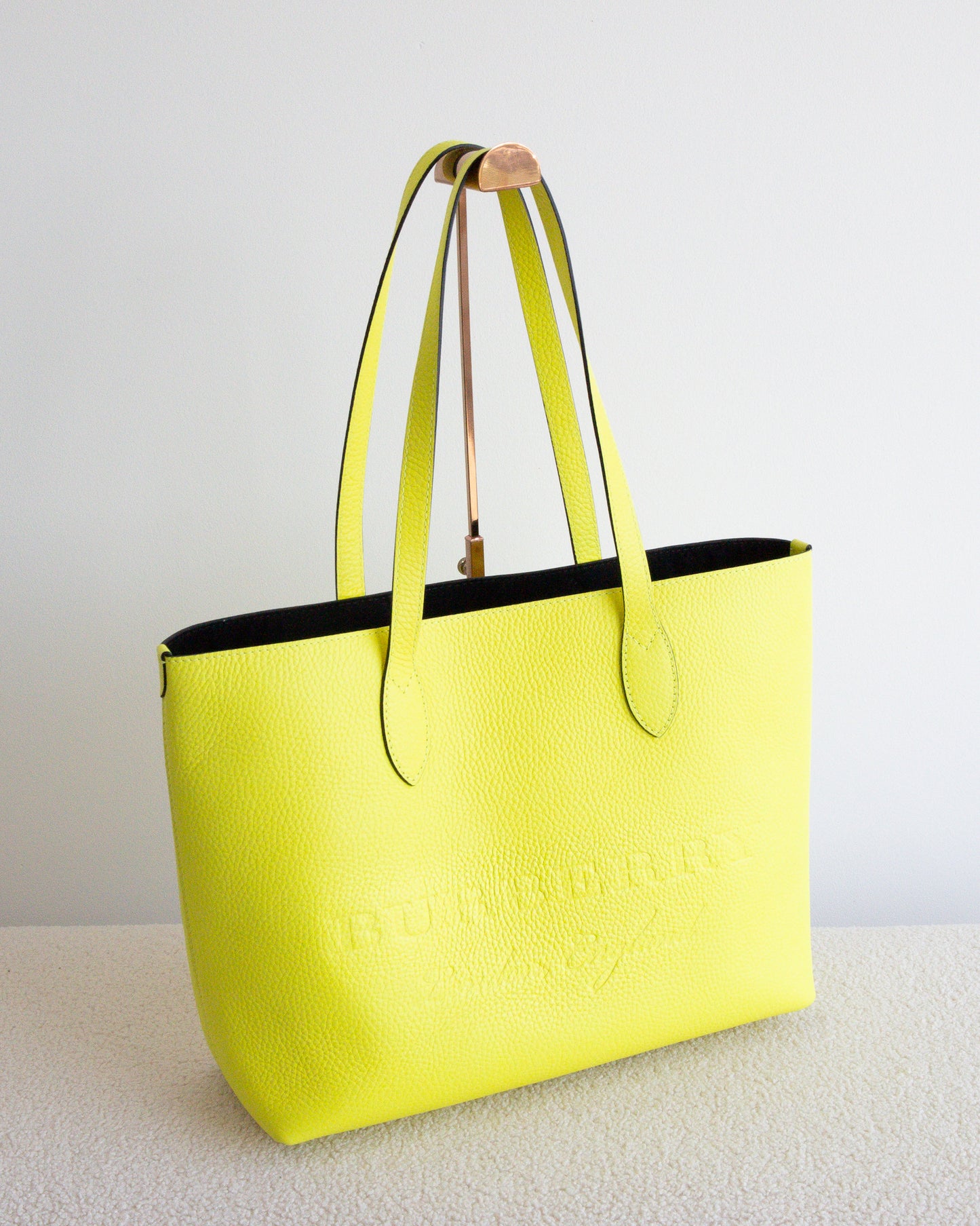 BURBERRY Tote