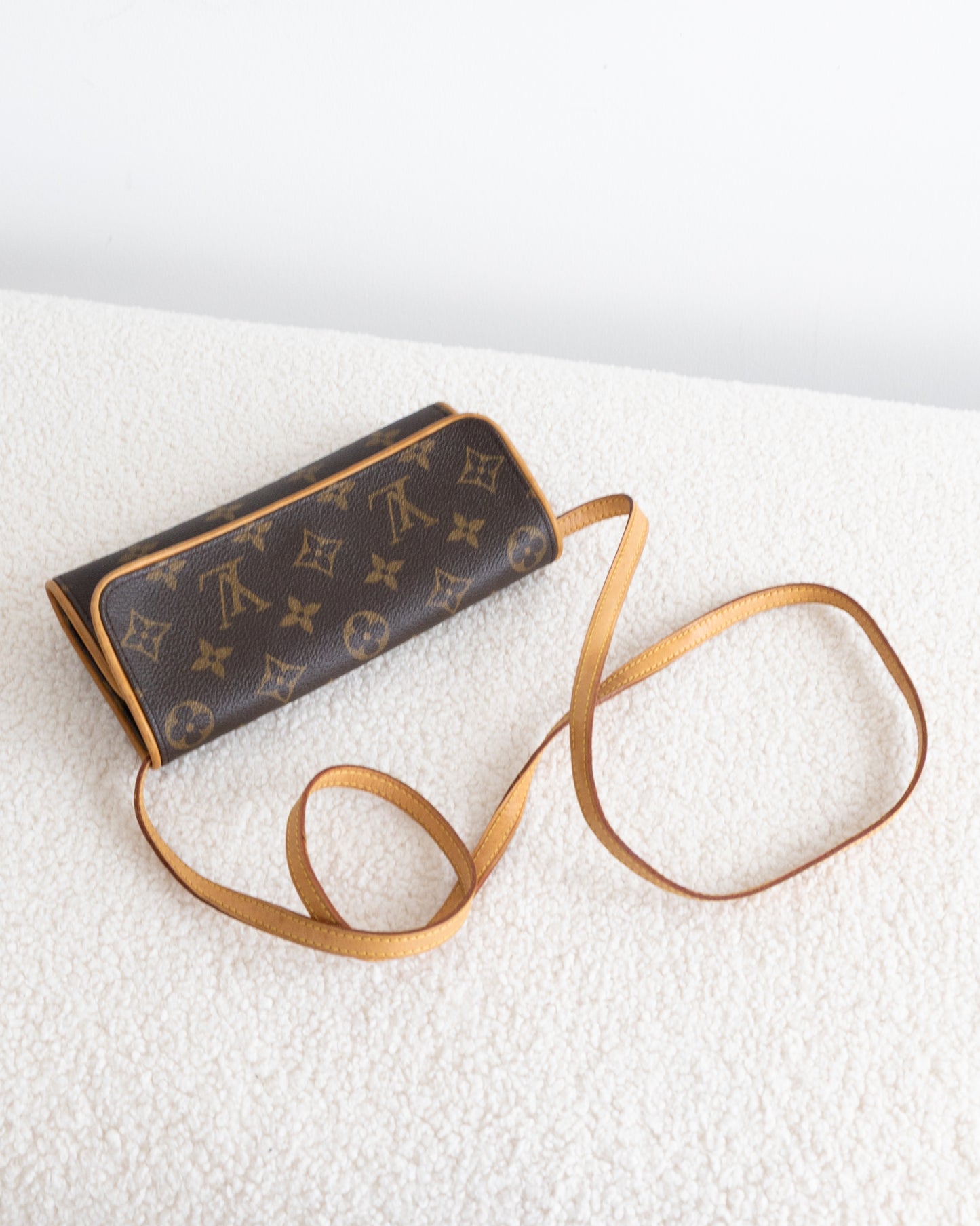LOUIS VUITTON Twin Pochette