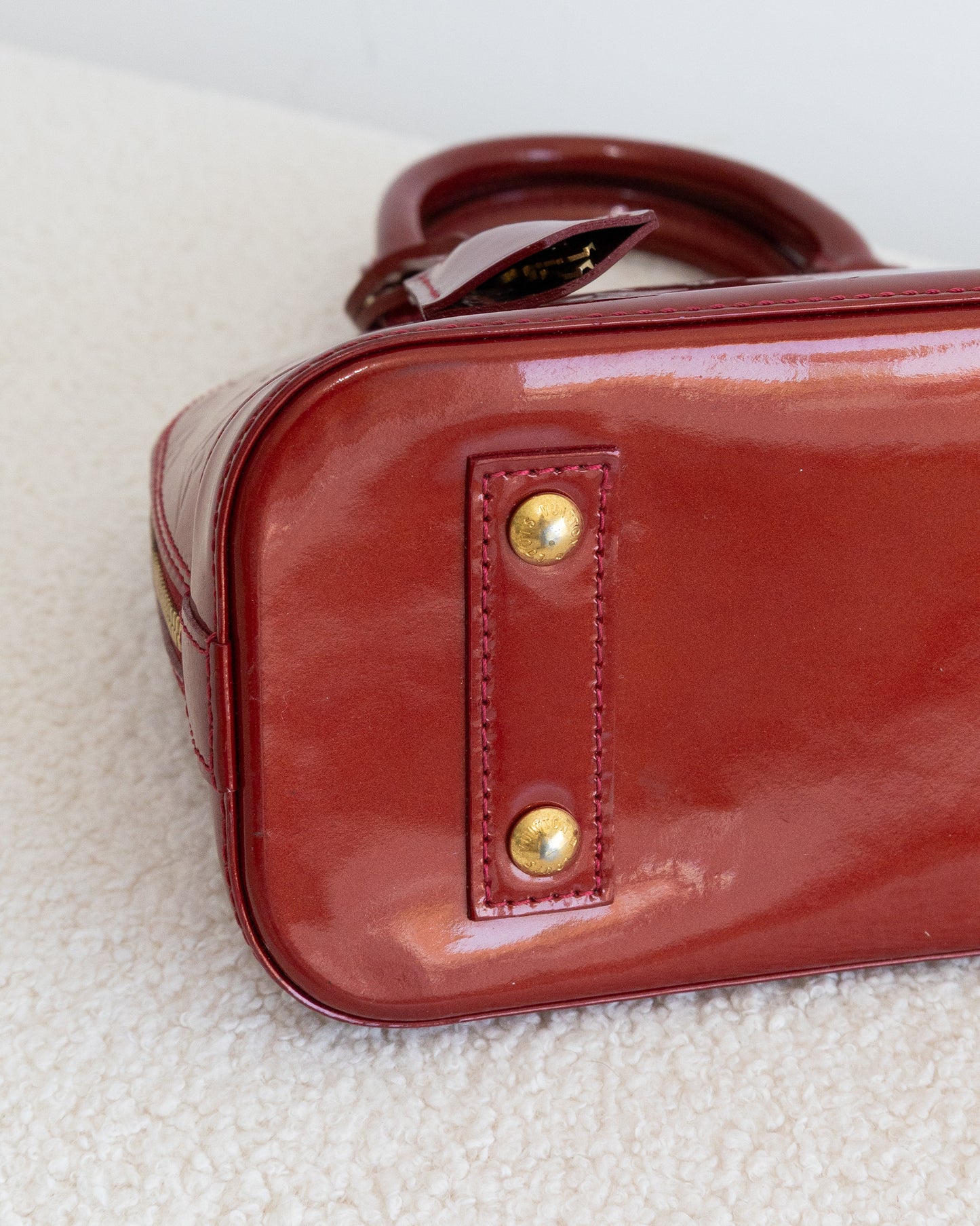 LOUIS VUITTON Alma BB