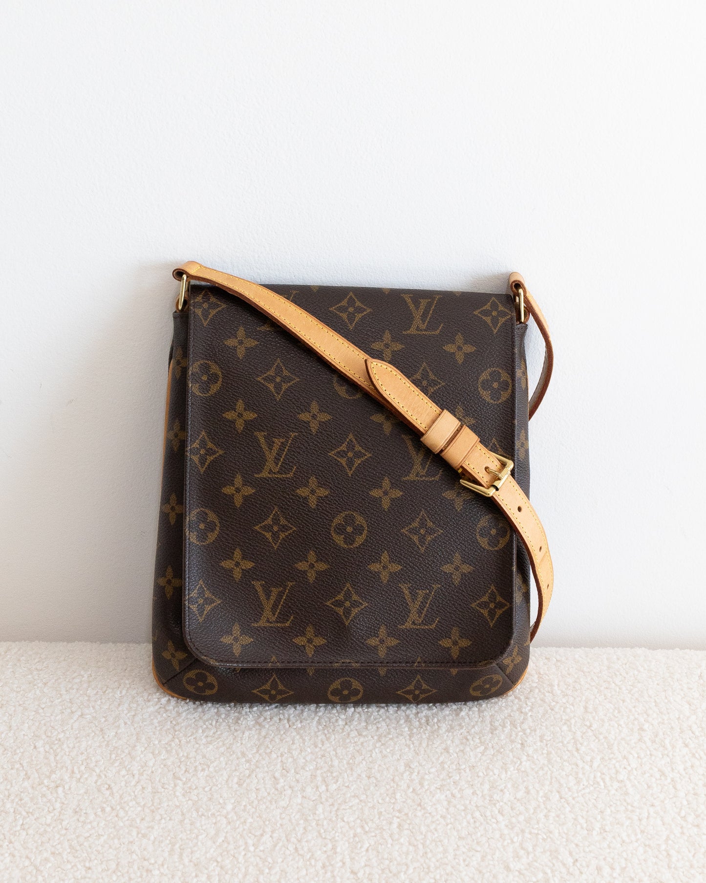 LOUIS VUITTON Musette Salsa PM