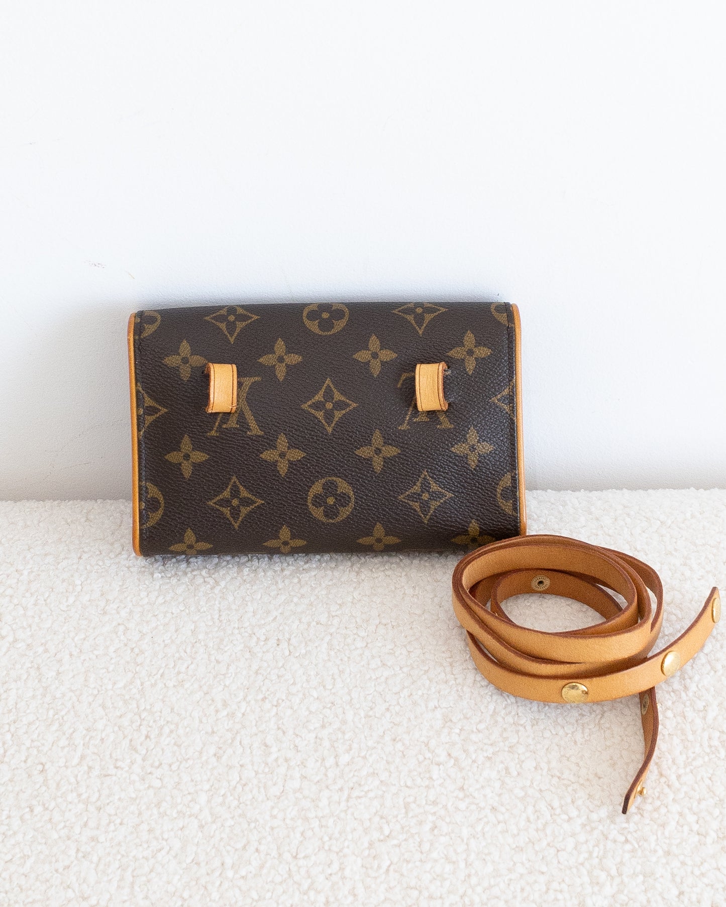 LOUIS VUITTON Florentine Belt Bag