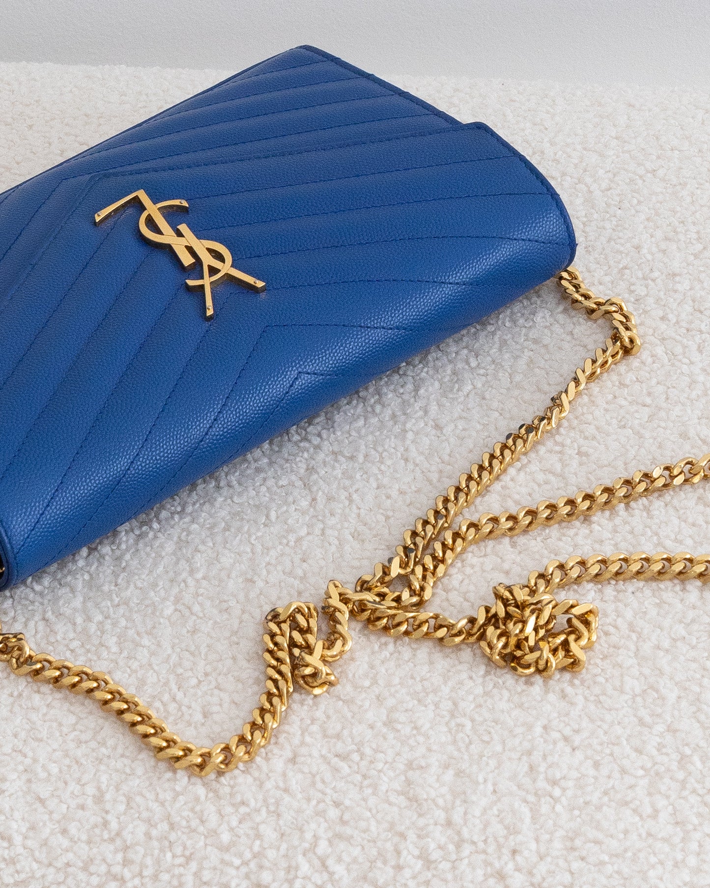 SAINT LAURENT Cassandre WOC