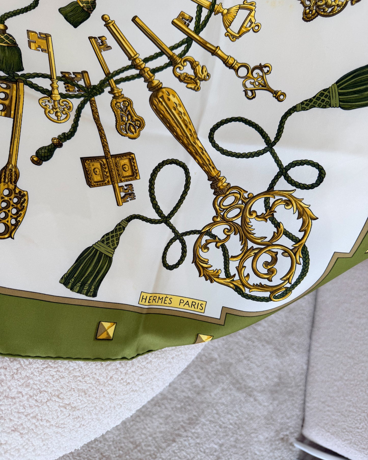HERMÈS Les Cles 90