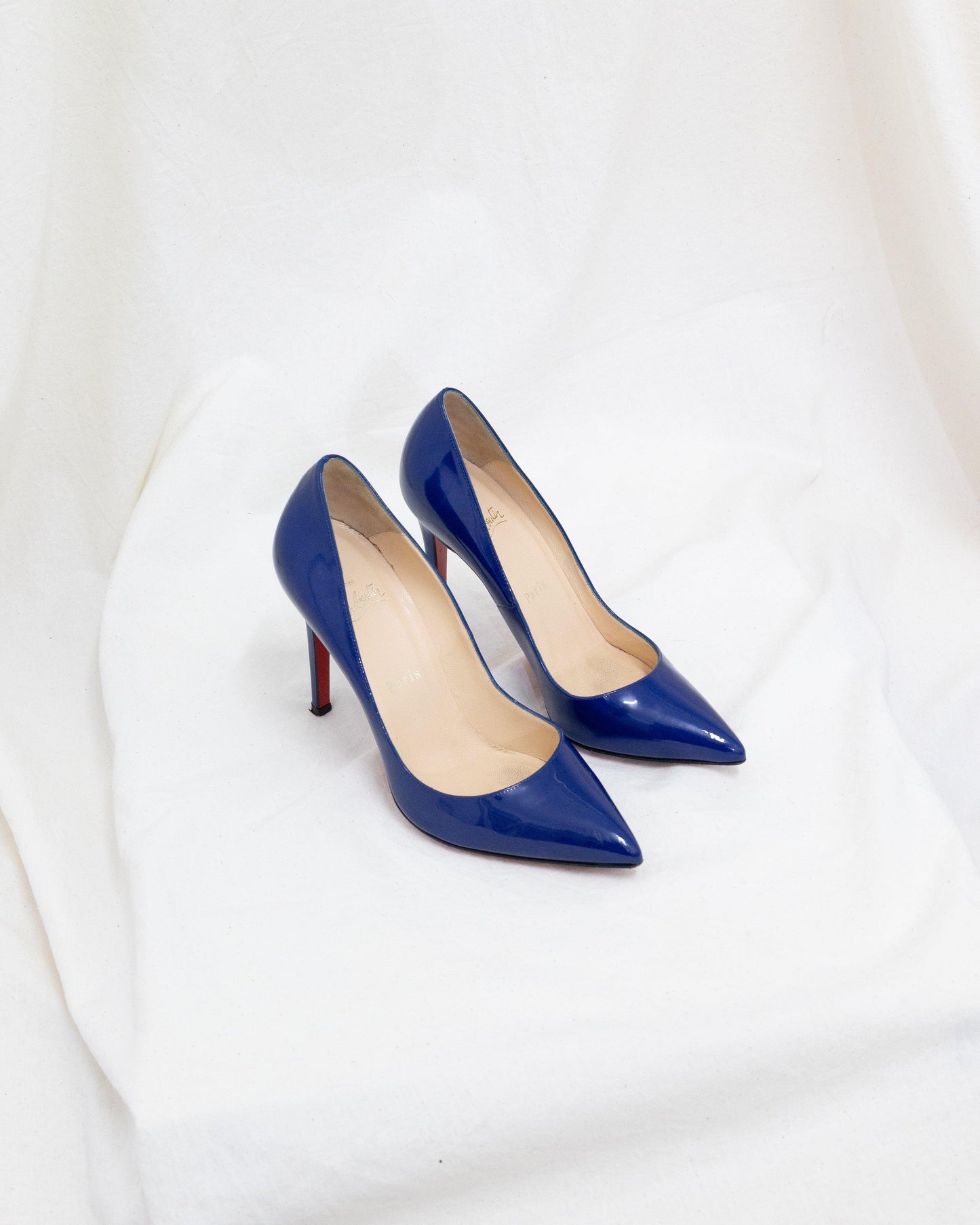 CHRISTIAN LOUBOUTIN 38 - THE VOG CLOSET