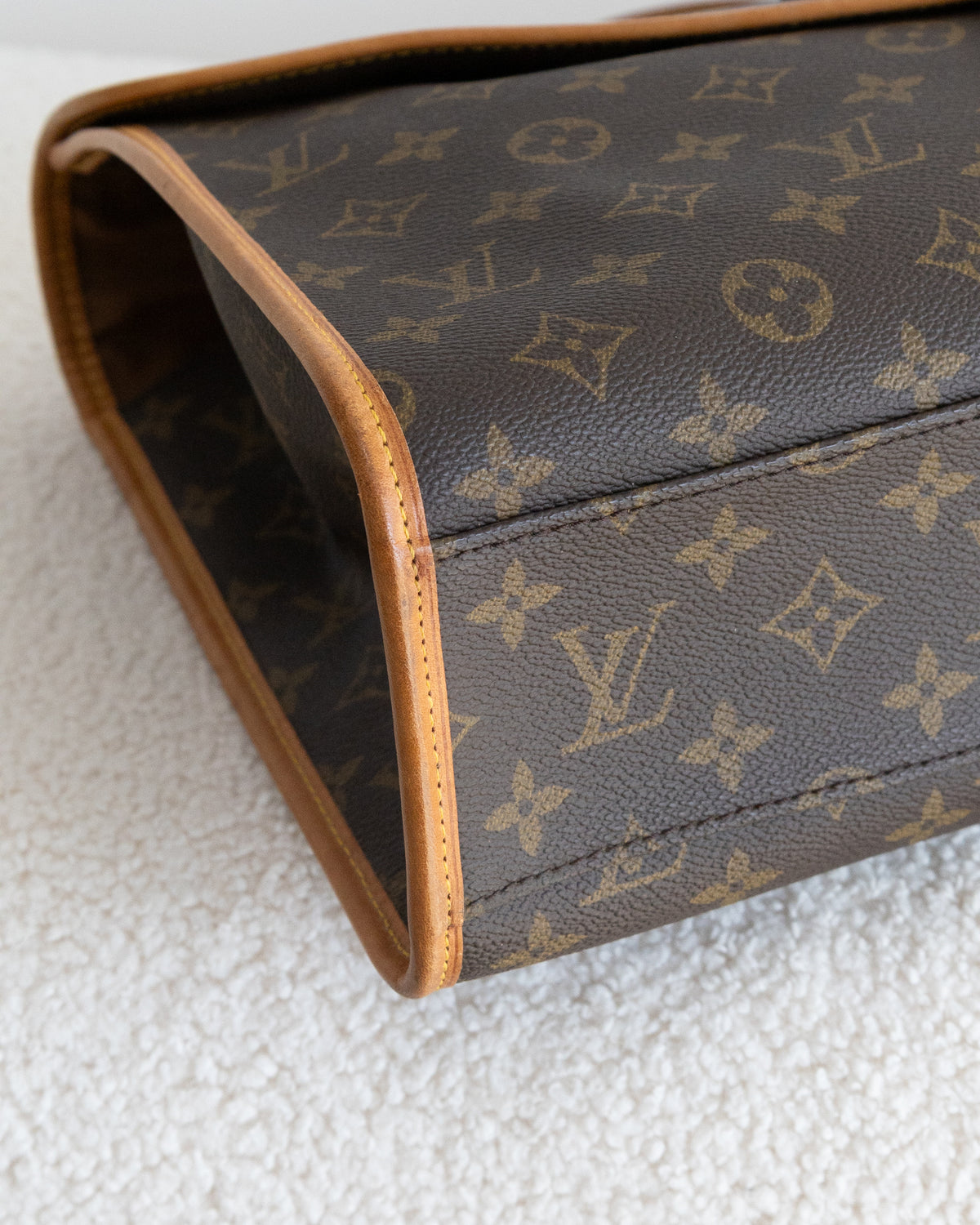 LOUIS VUITTON Beverly Briefcase MM