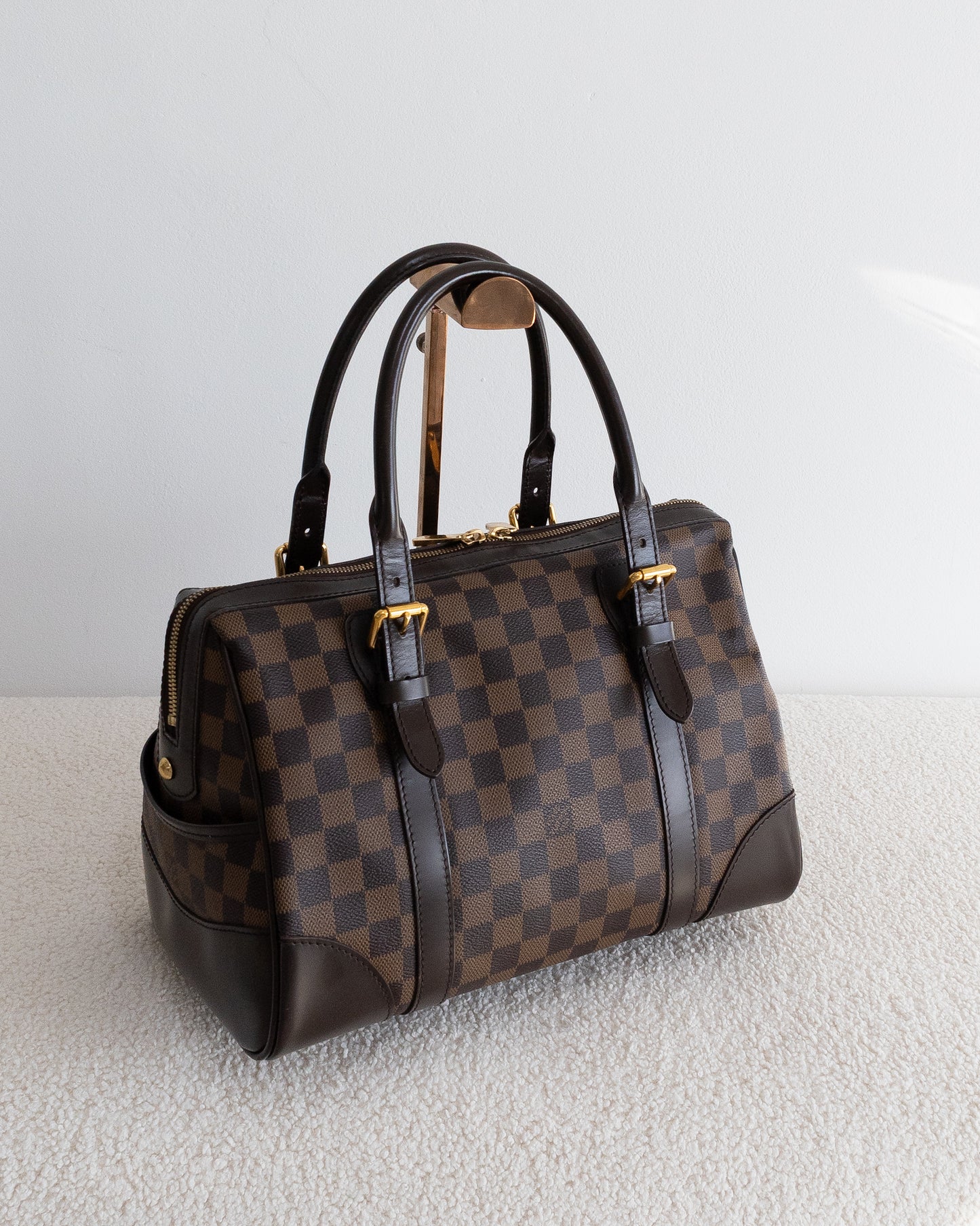 LOUIS VUITTON Bekerly