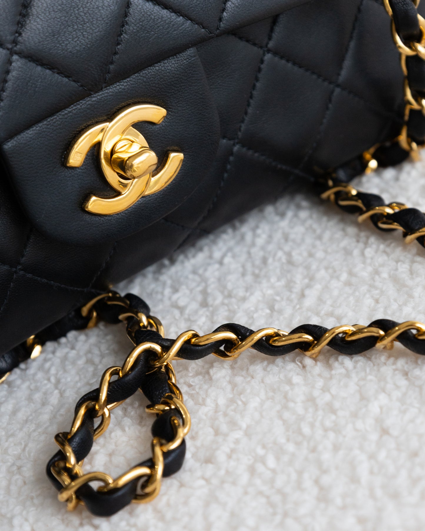 Chanel Médium Double CF