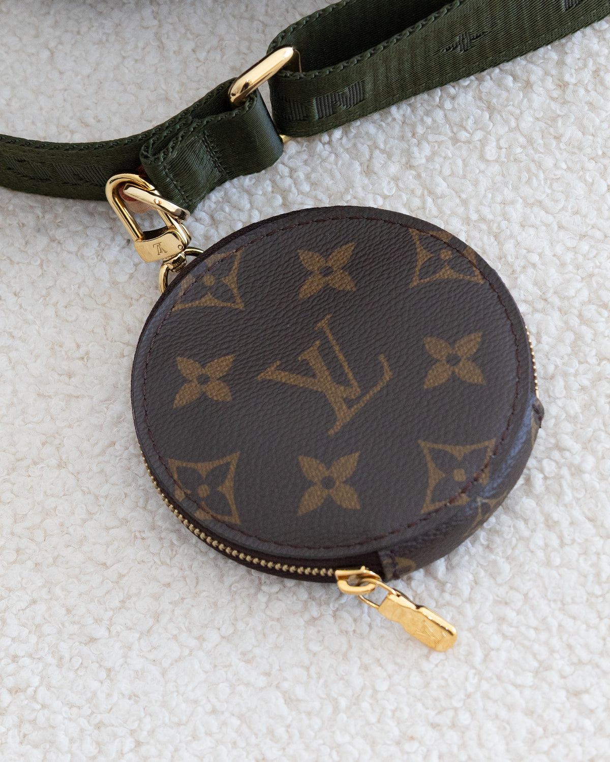LOUIS VUITTON Multipochette Accessoires