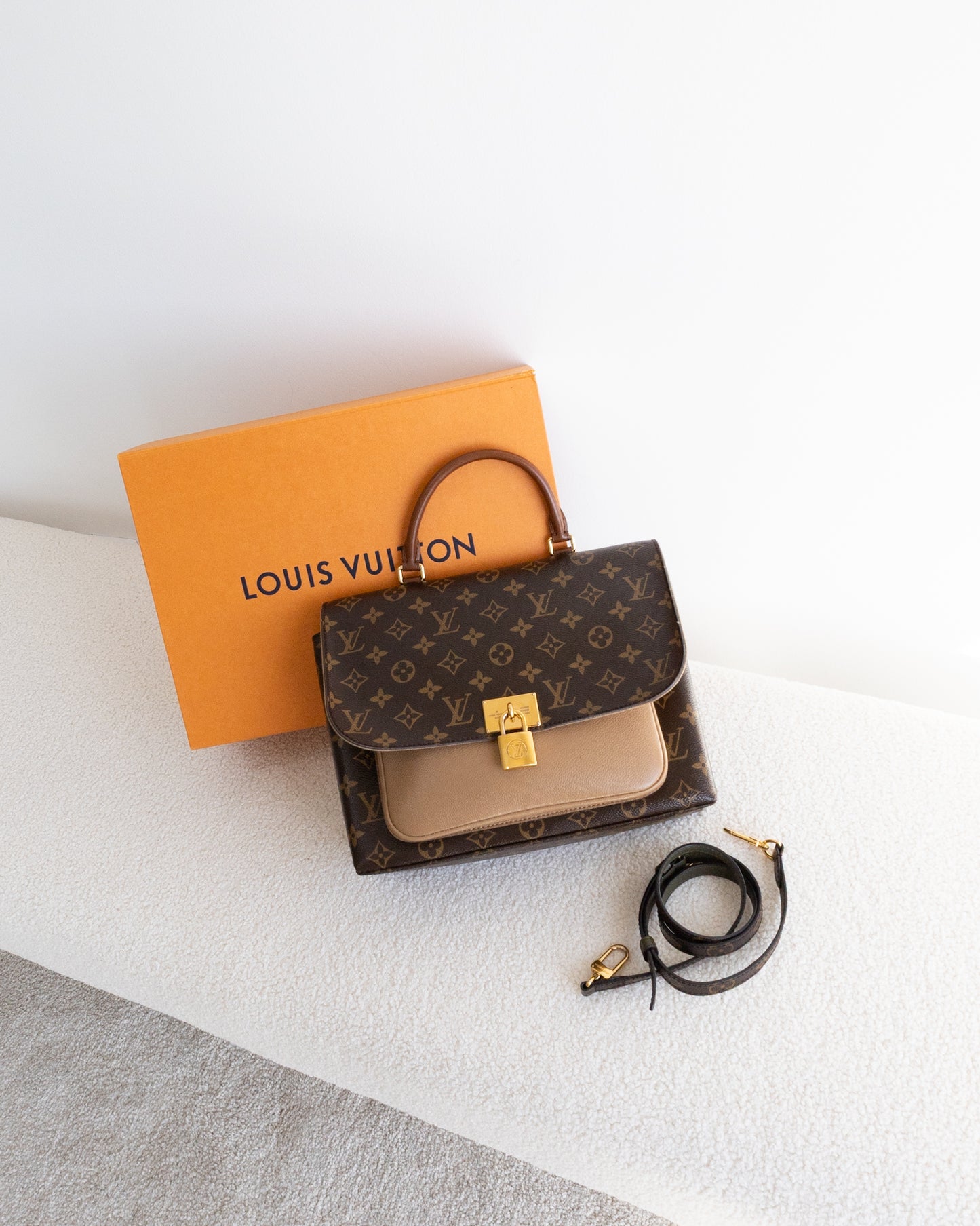 LOUIS VUITTON Marignan