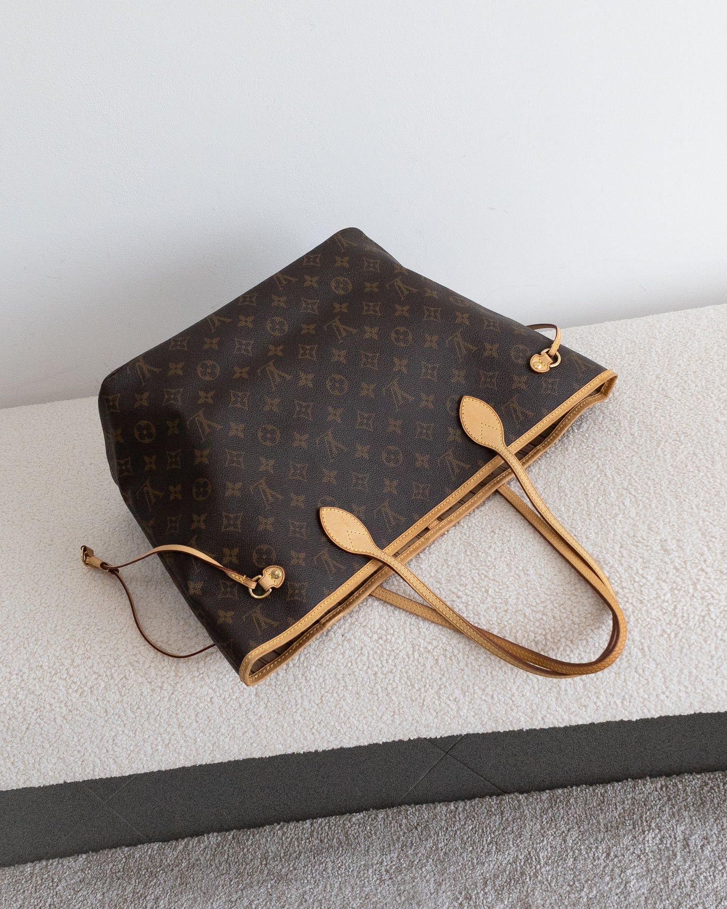 LOUIS VUITTON Neverfull MM