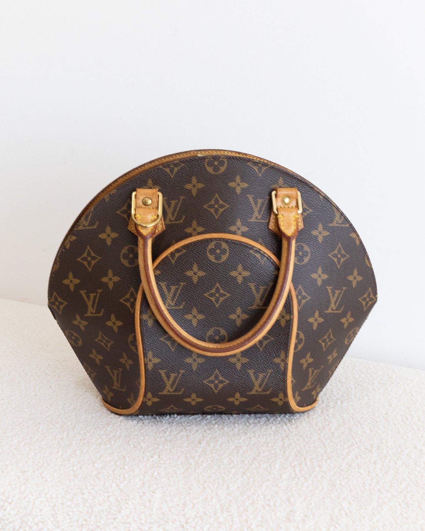 LOUIS VUITTON Ellipse PM