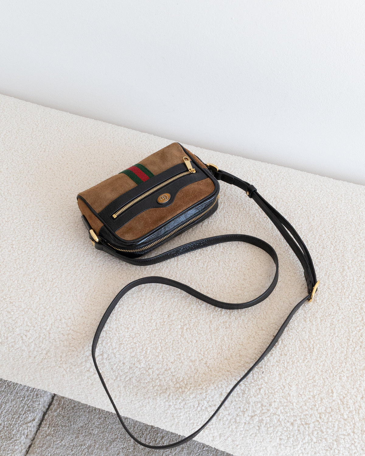 GUCCI Mini Ophidia Crossbody