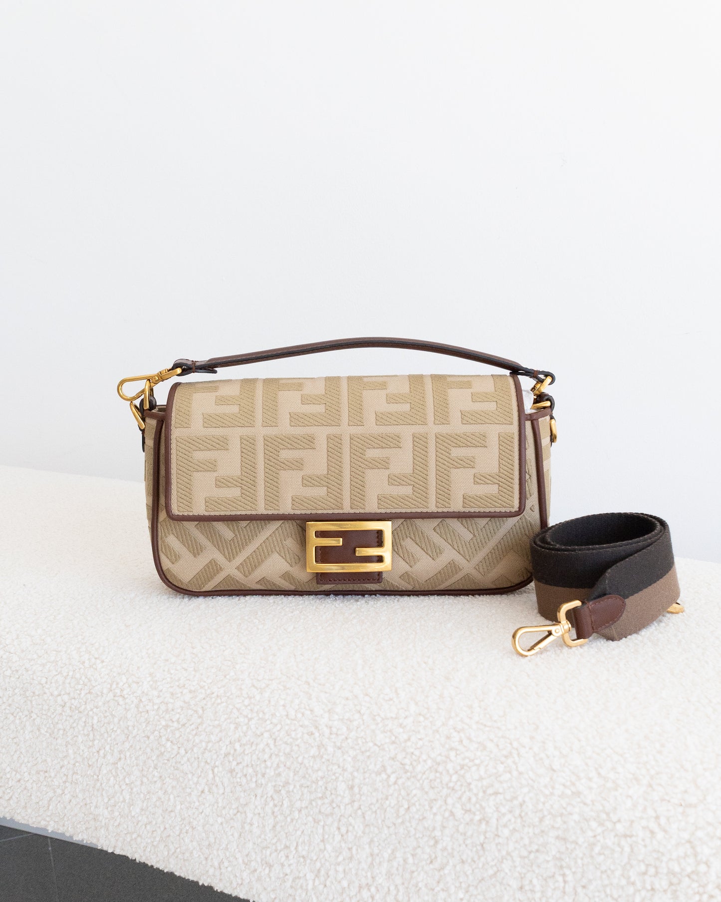 FENDI Baguette 2 ways