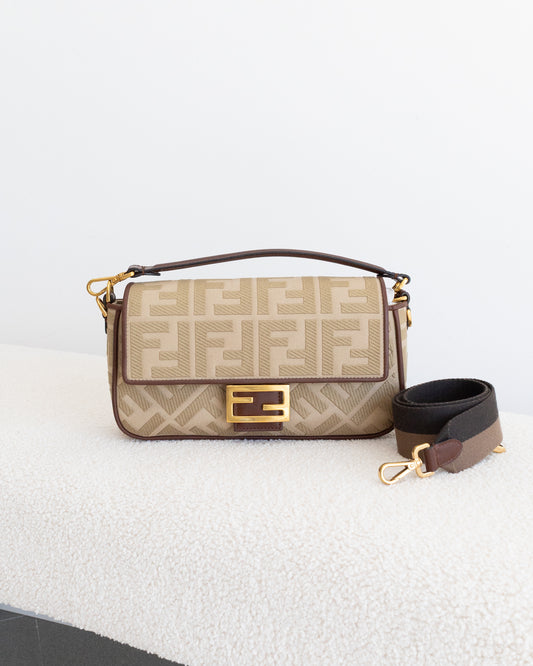 FENDI Baguette 2 ways