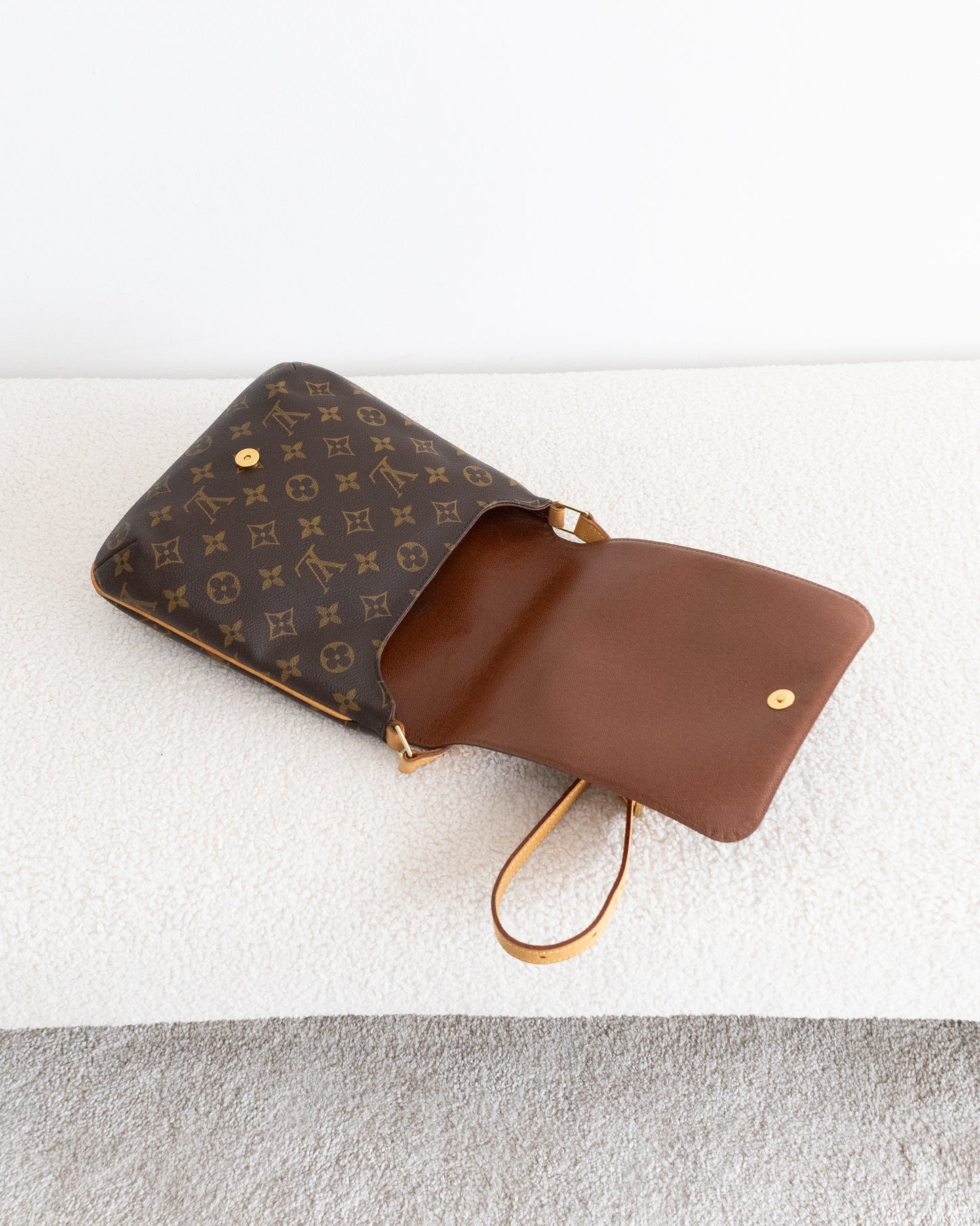 LOUIS VUITTON Musette Salsa PM