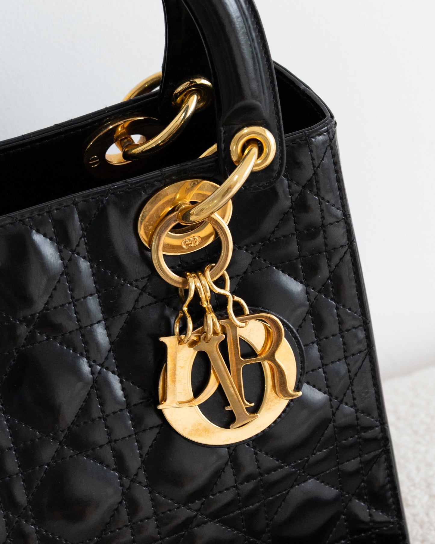 CHRISTIAN DIOR Medium Lady Dior
