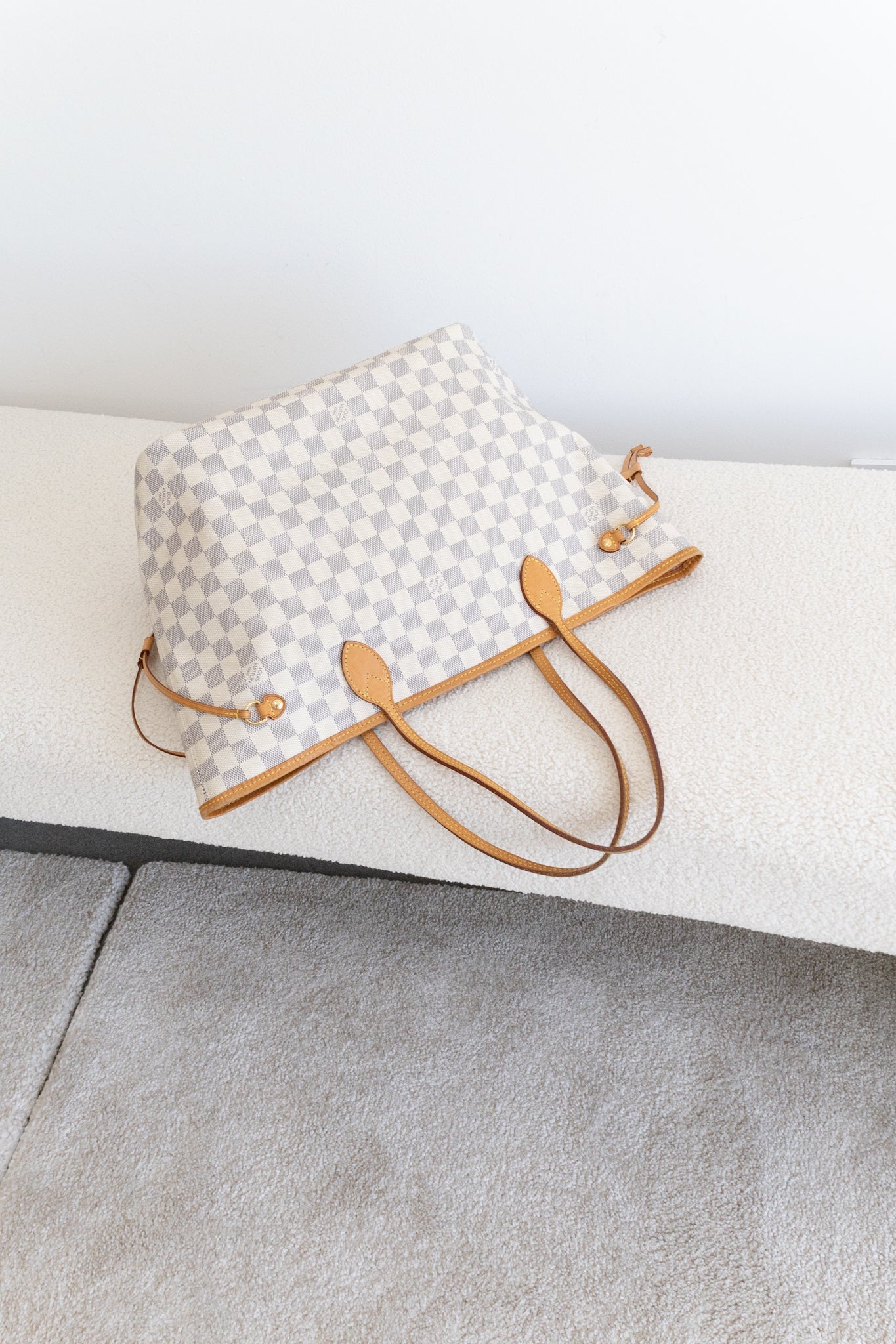 LOUIS VUITTON Neverfull MM