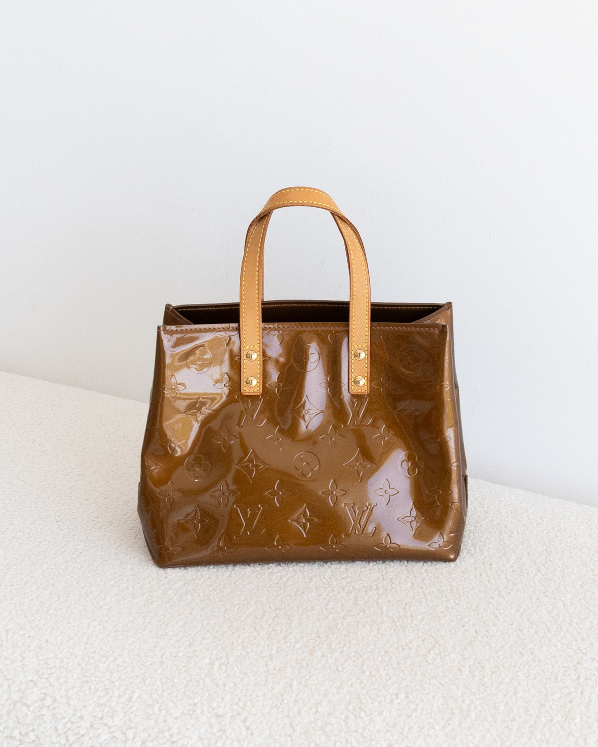 LOUIS VUITTON Reade PM