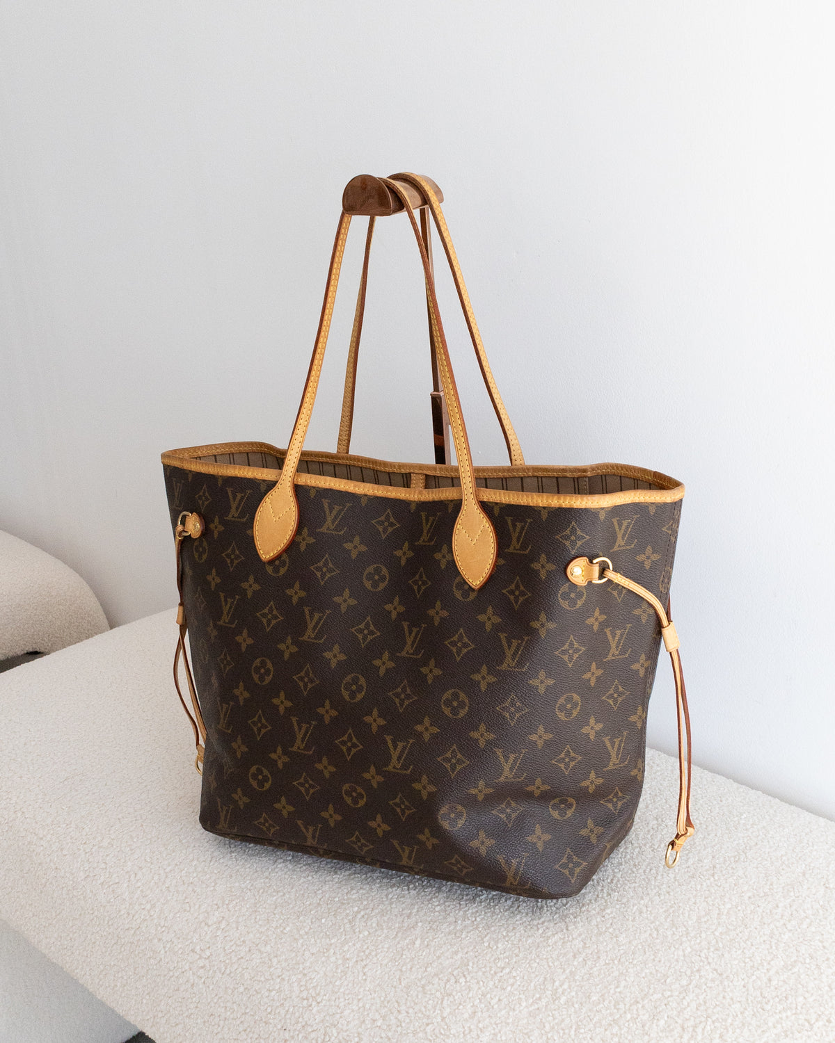 LOUIS VUITTON Neverfull MM