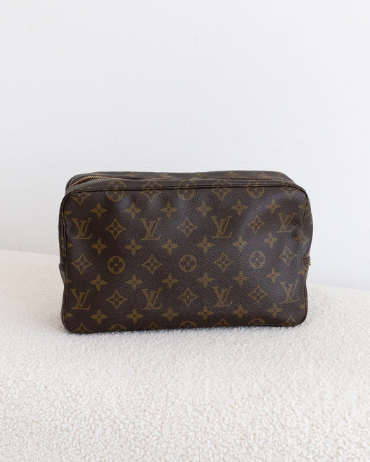 LOUIS VUITTON Trousse 28