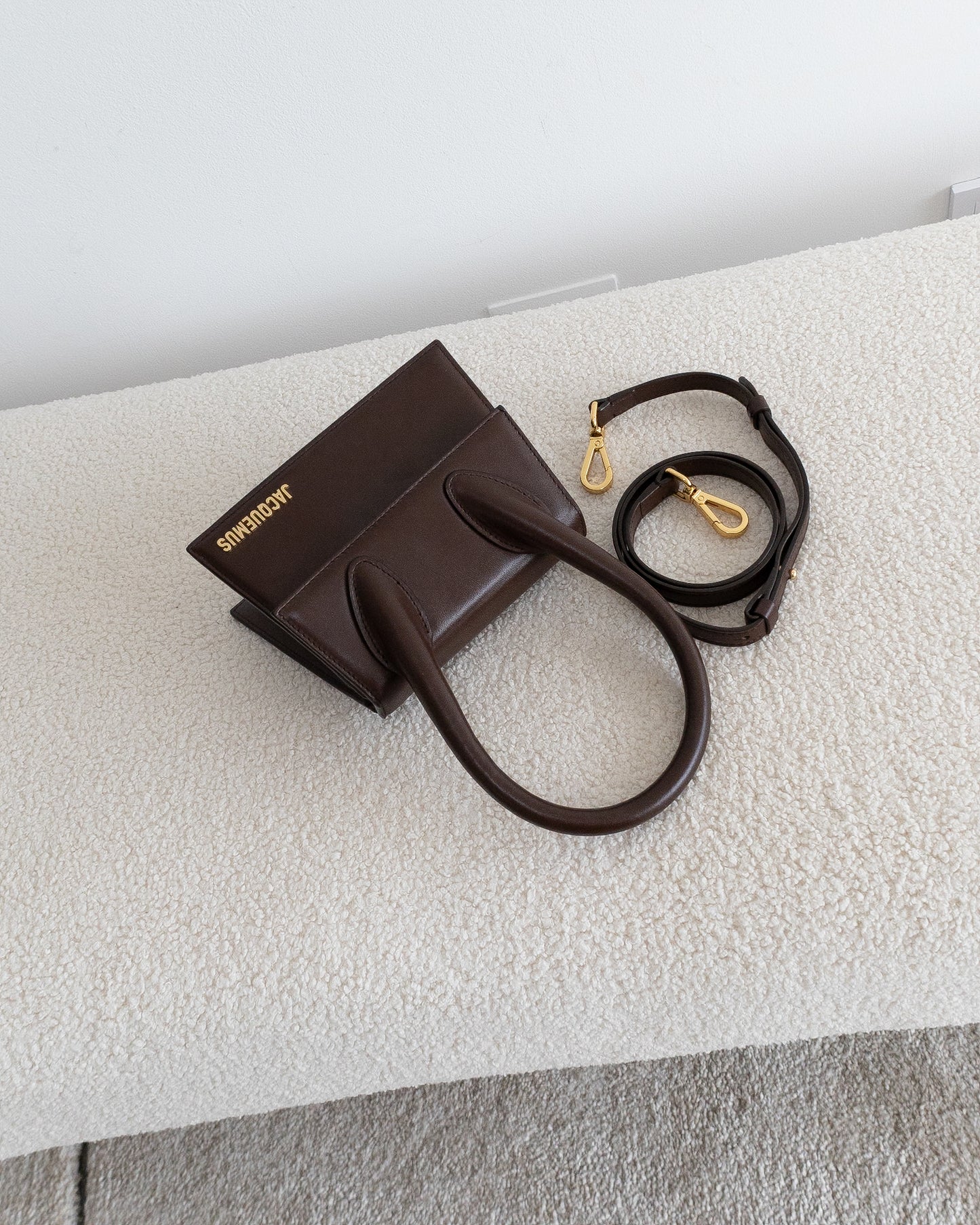 JACQUEMUS Le Chiquito Médium