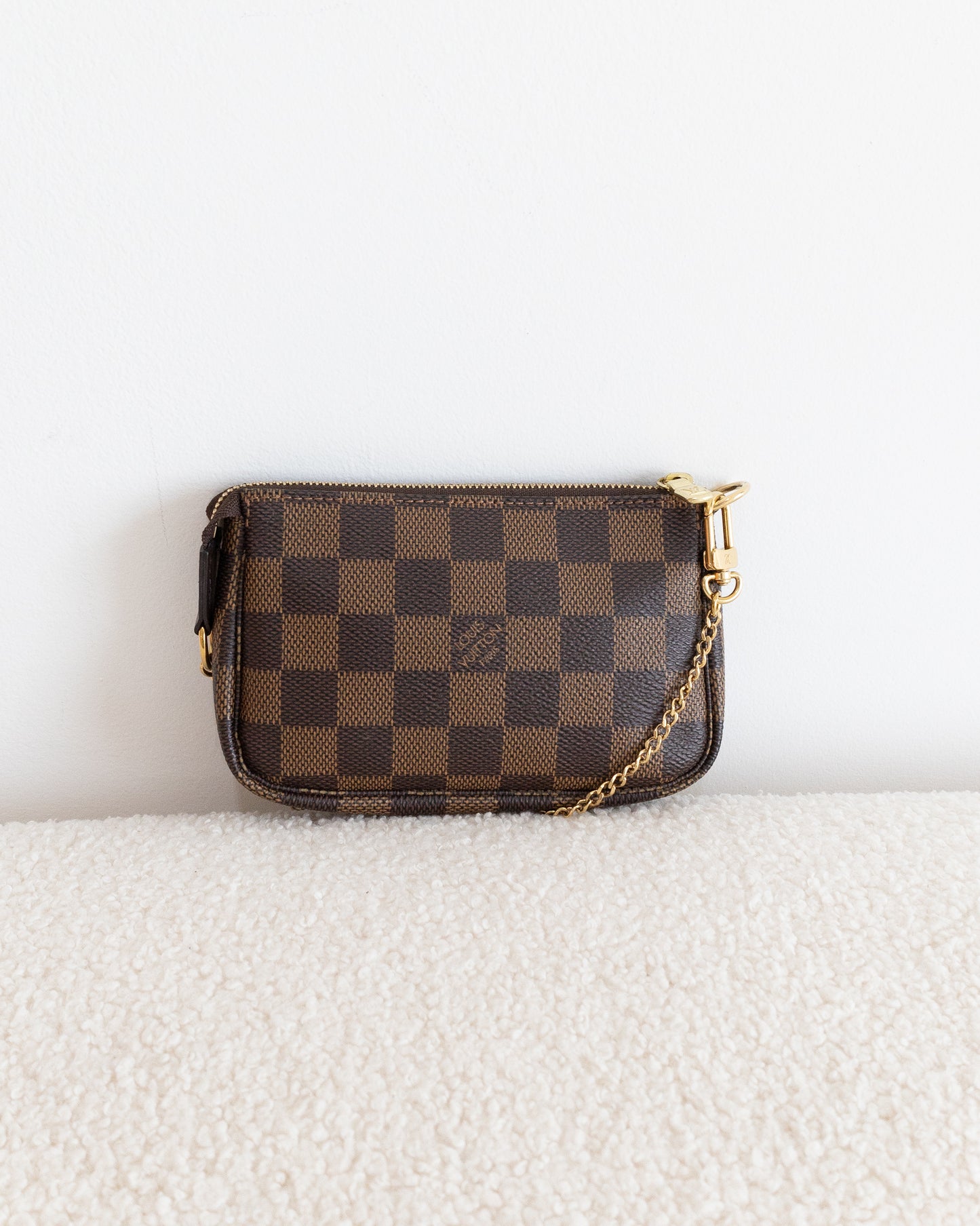 LOUIS VUITTON Mini Pochette Accessoires
