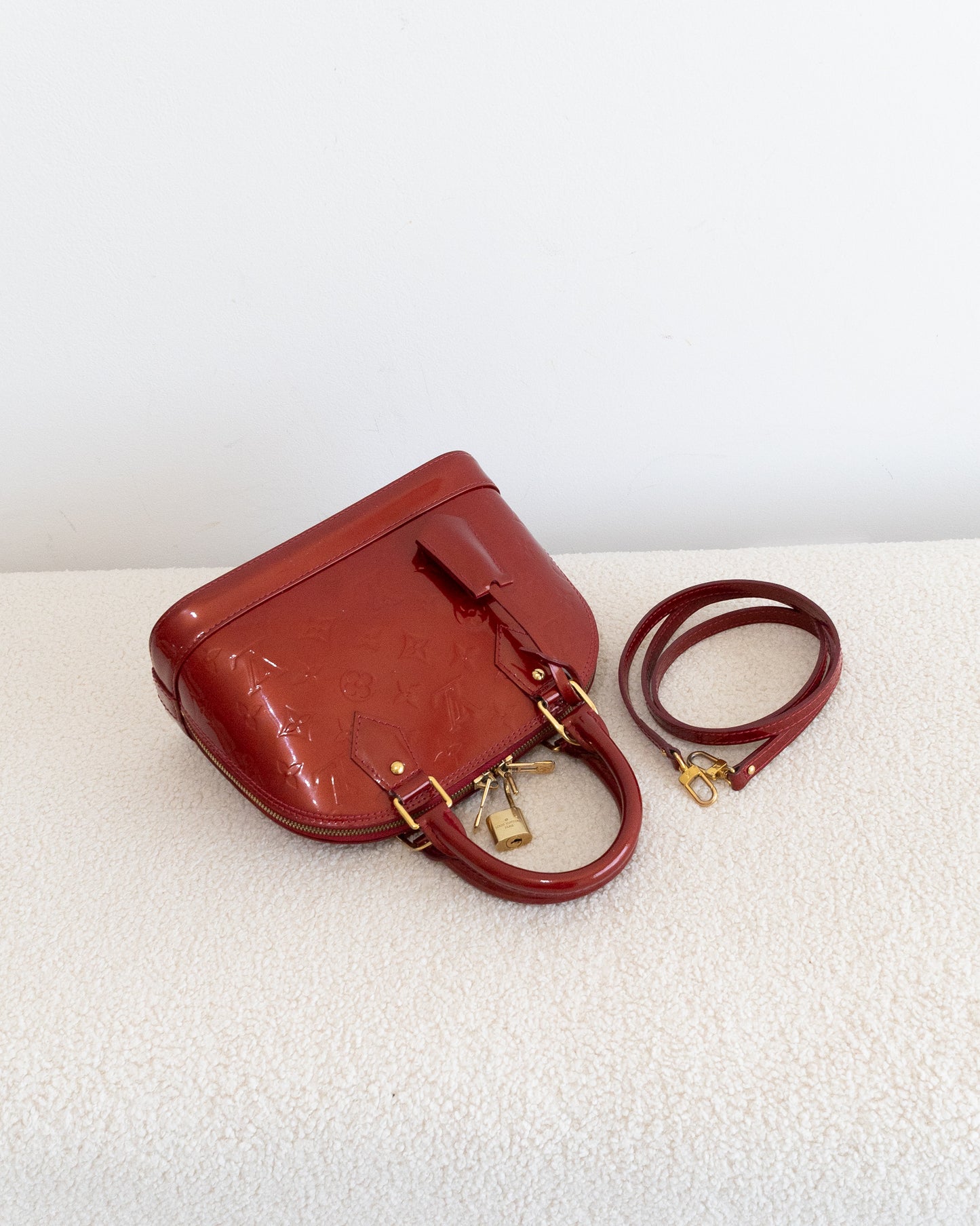 LOUIS VUITTON Alma BB