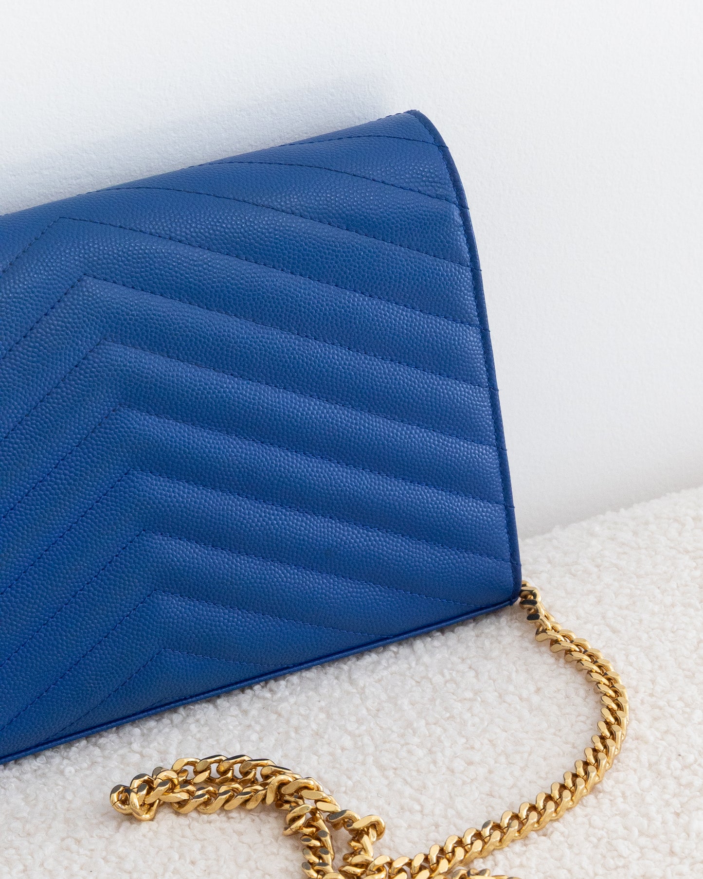 SAINT LAURENT Cassandre WOC