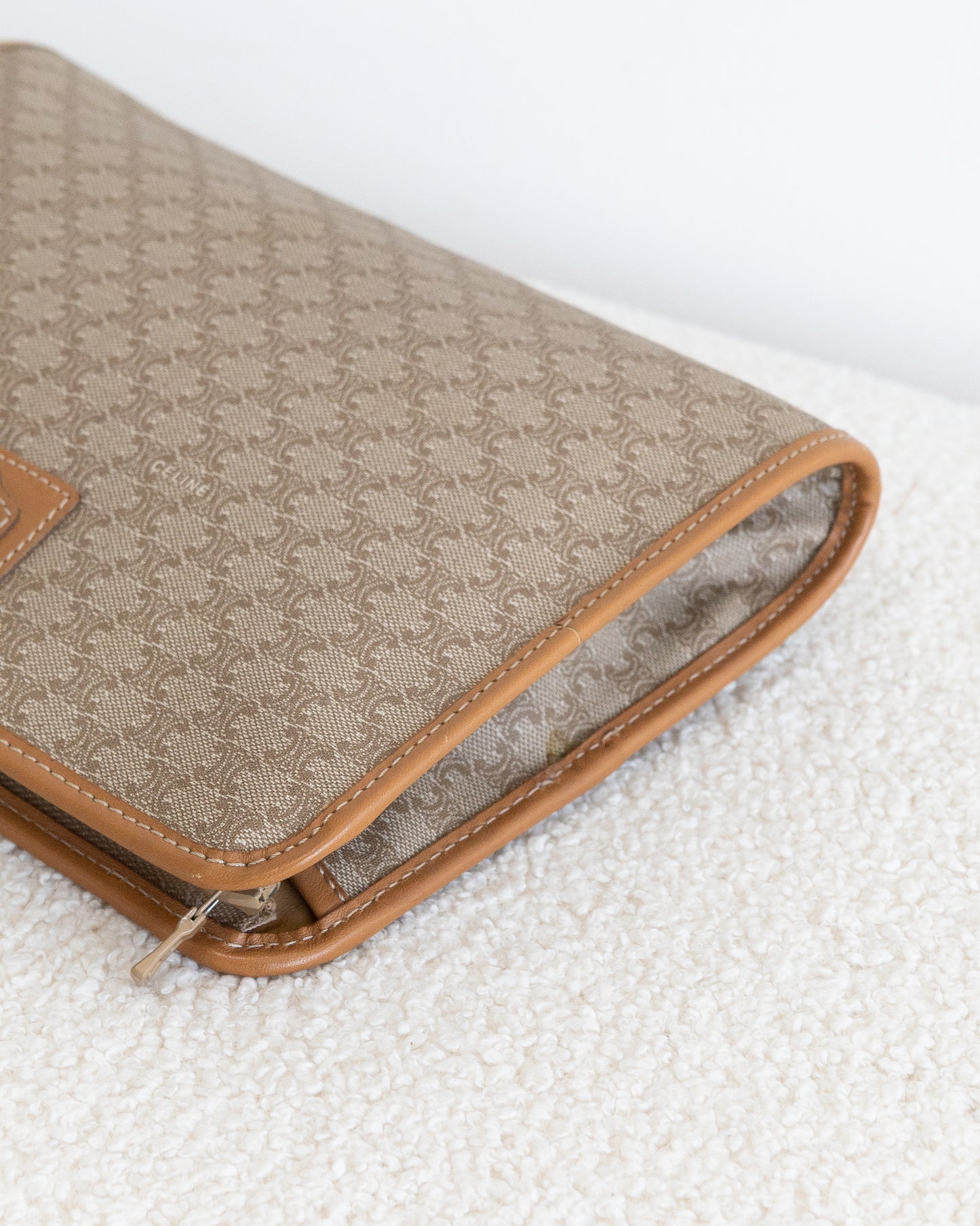 CÉLINE Macadam Pouch