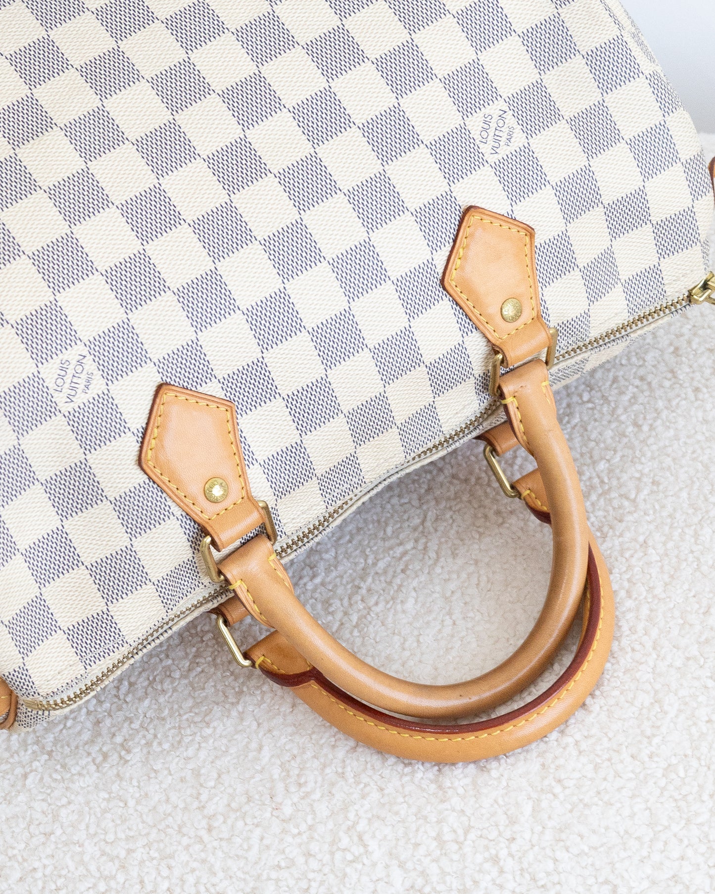 LOUIS VUITTON Speedy 30