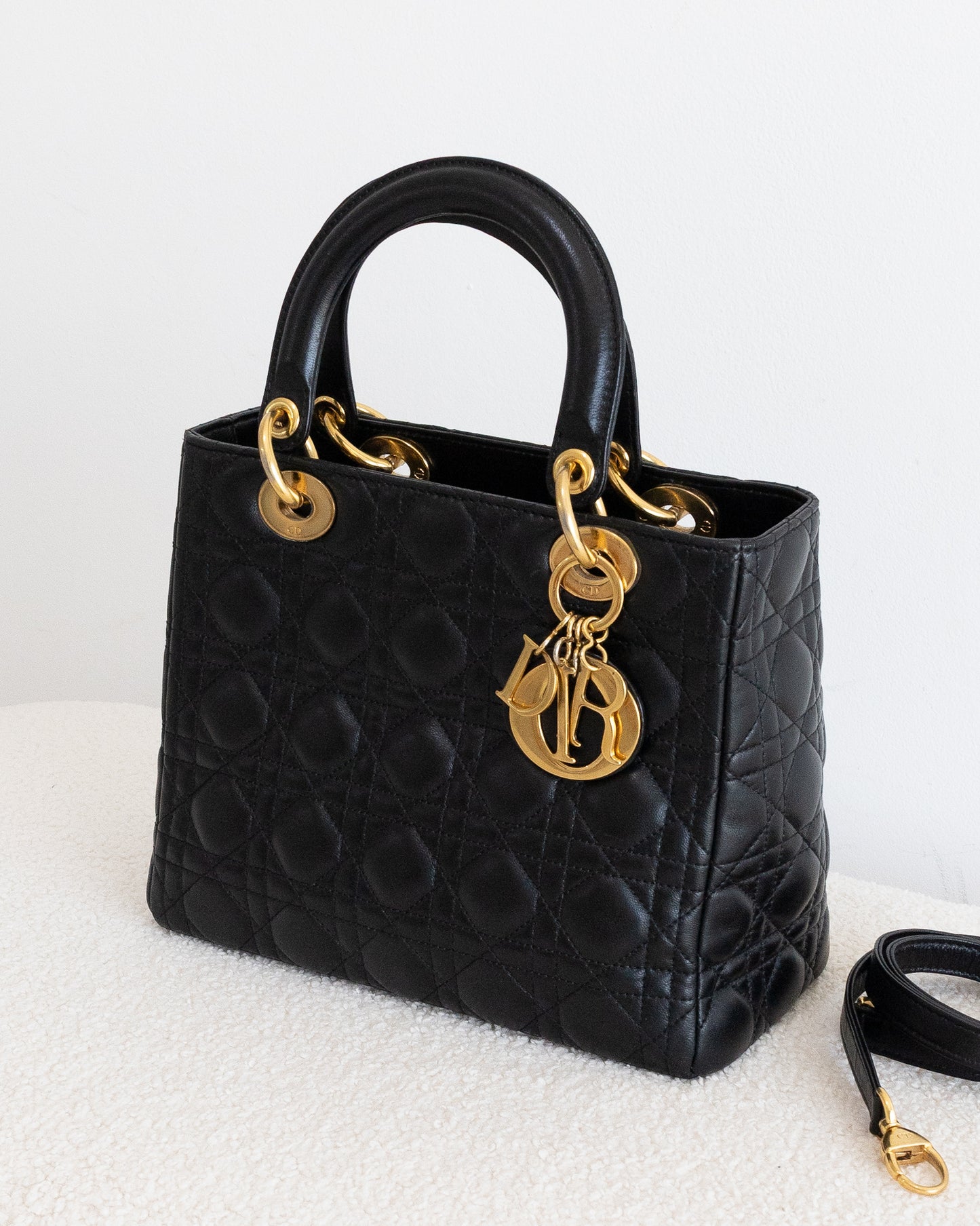 CHRISTIAN DIOR Lady Dior Medium