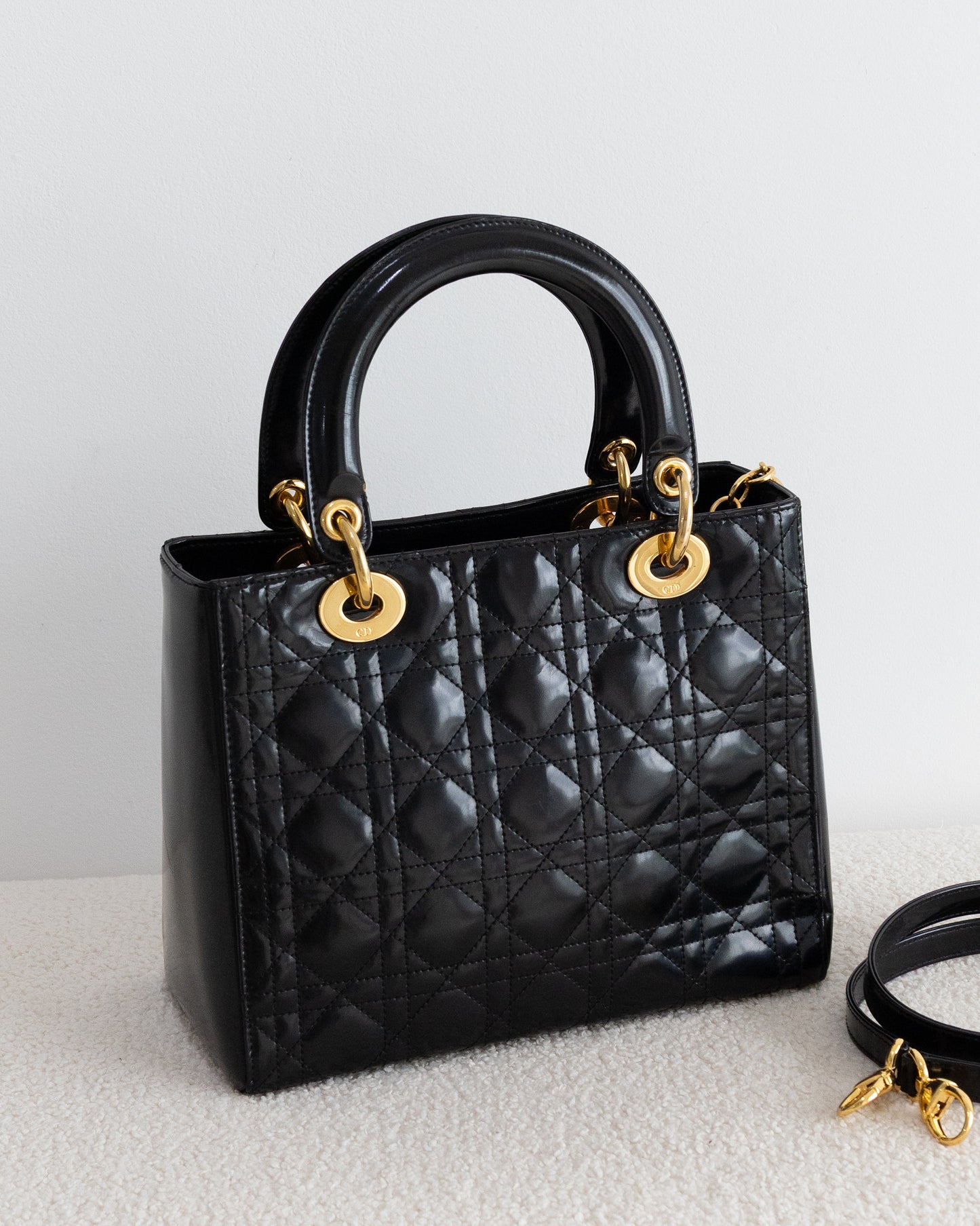 CHRISTIAN DIOR Medium Lady Dior