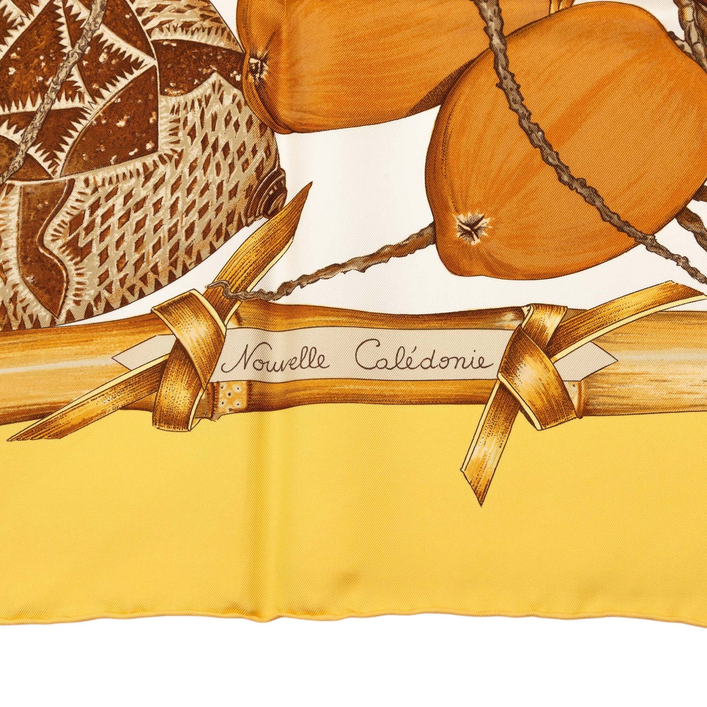 HERMÈS Nouvelle Caledonie Silk Scarf