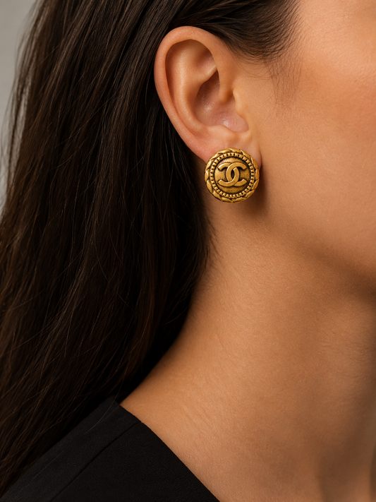 CHANEL CC Round Earrings
